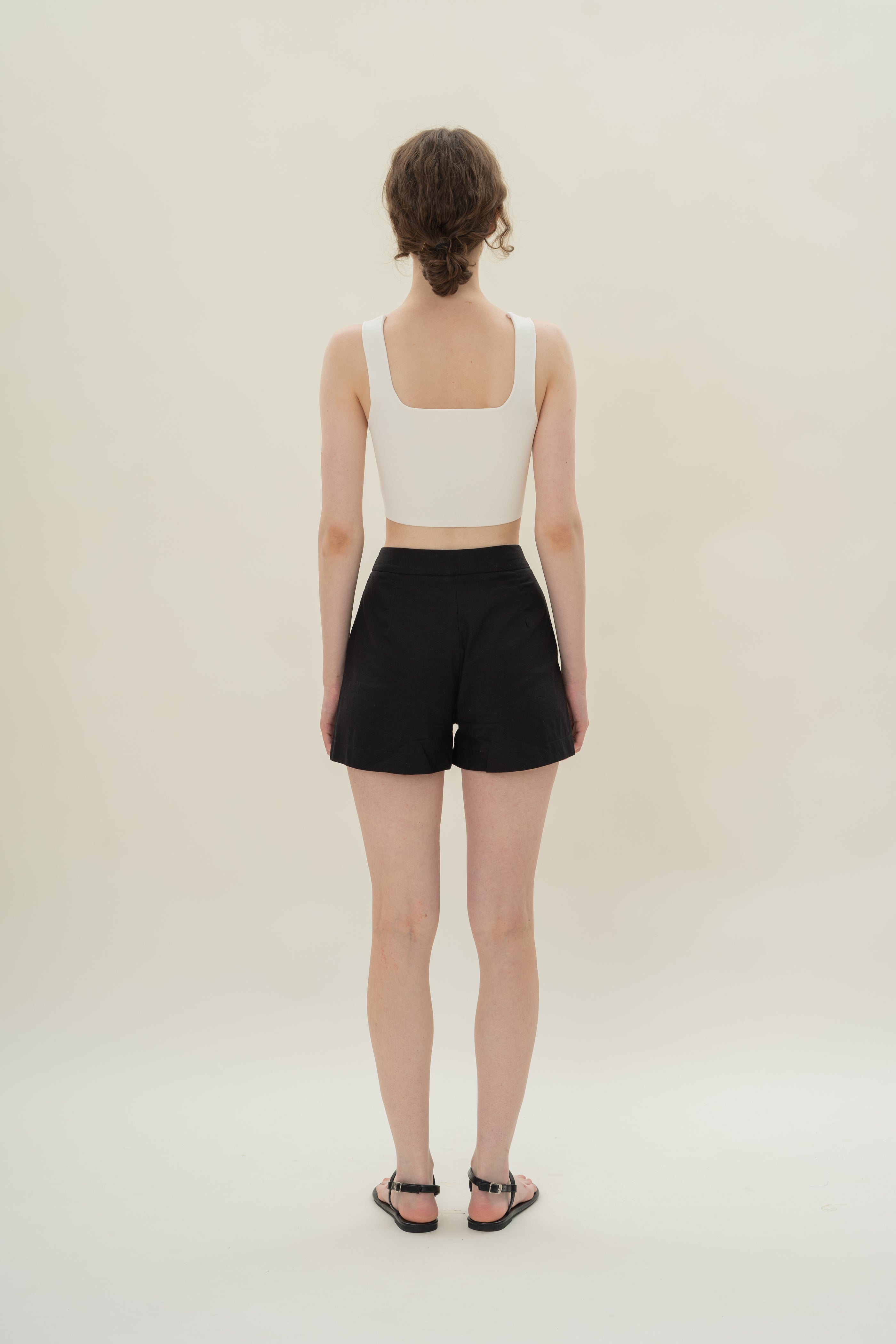 Relaxed Textured Linen Shorts in Black