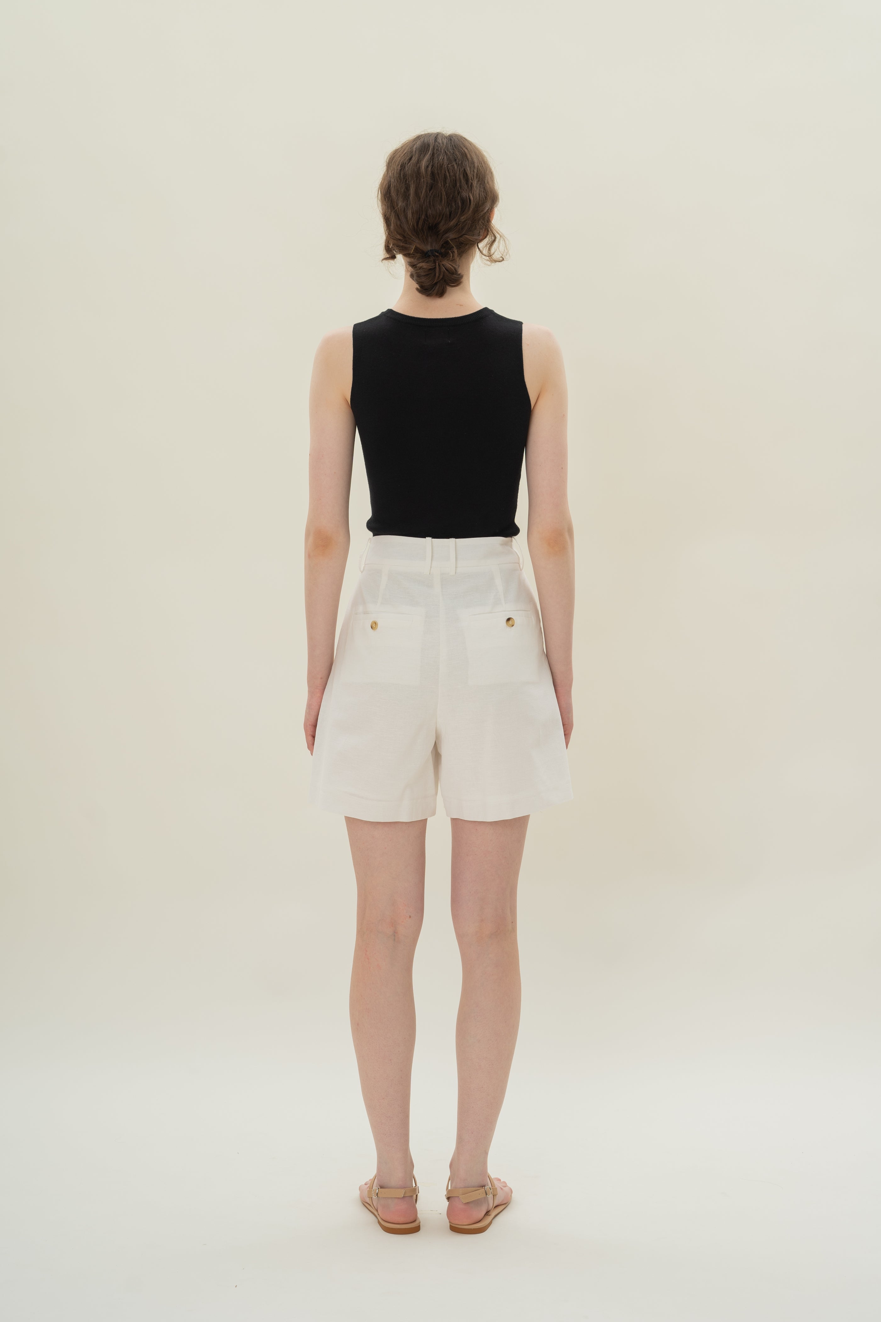 Pleated Linen Long Shorts in White