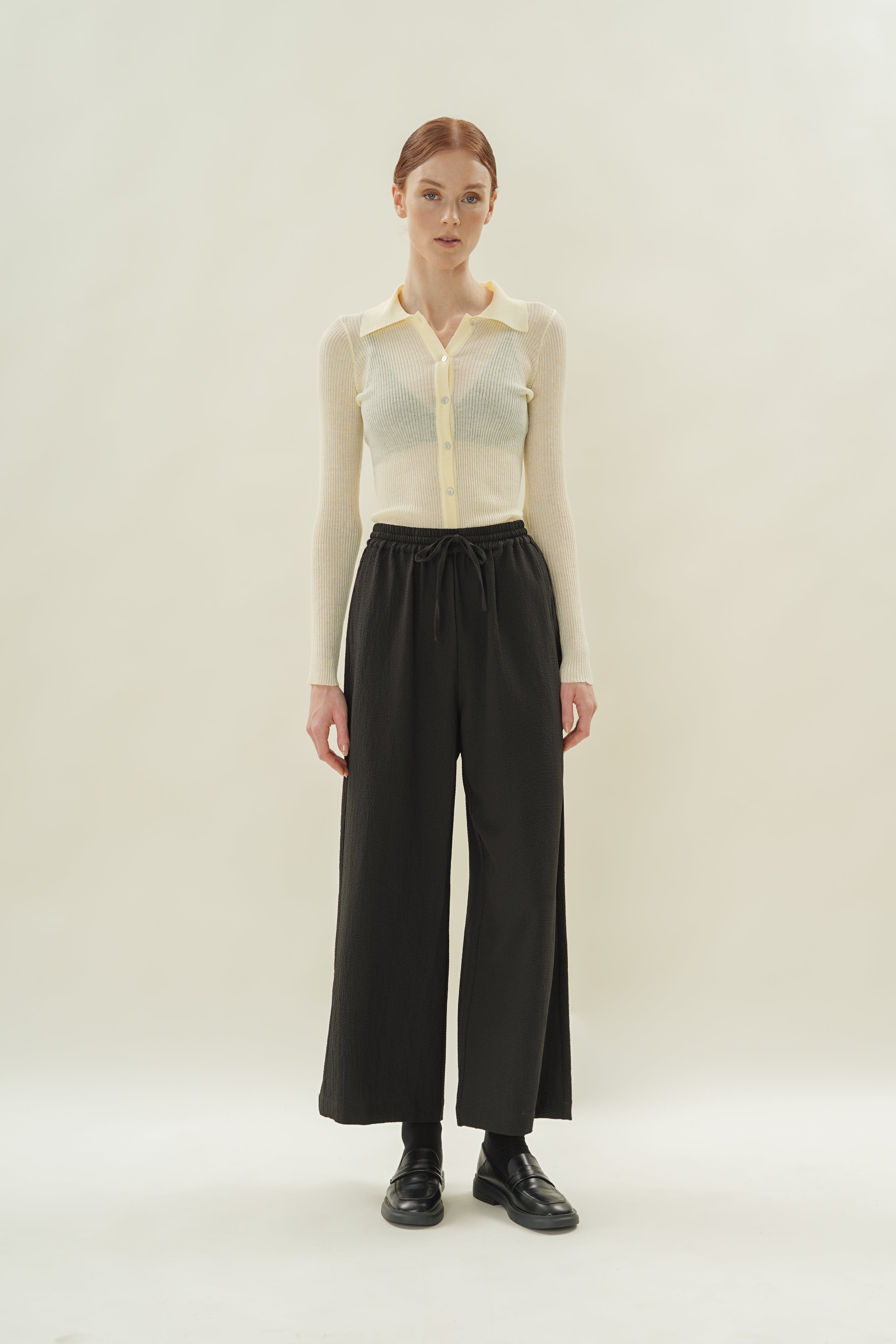 Drawstring Straight-Leg Pants in Black