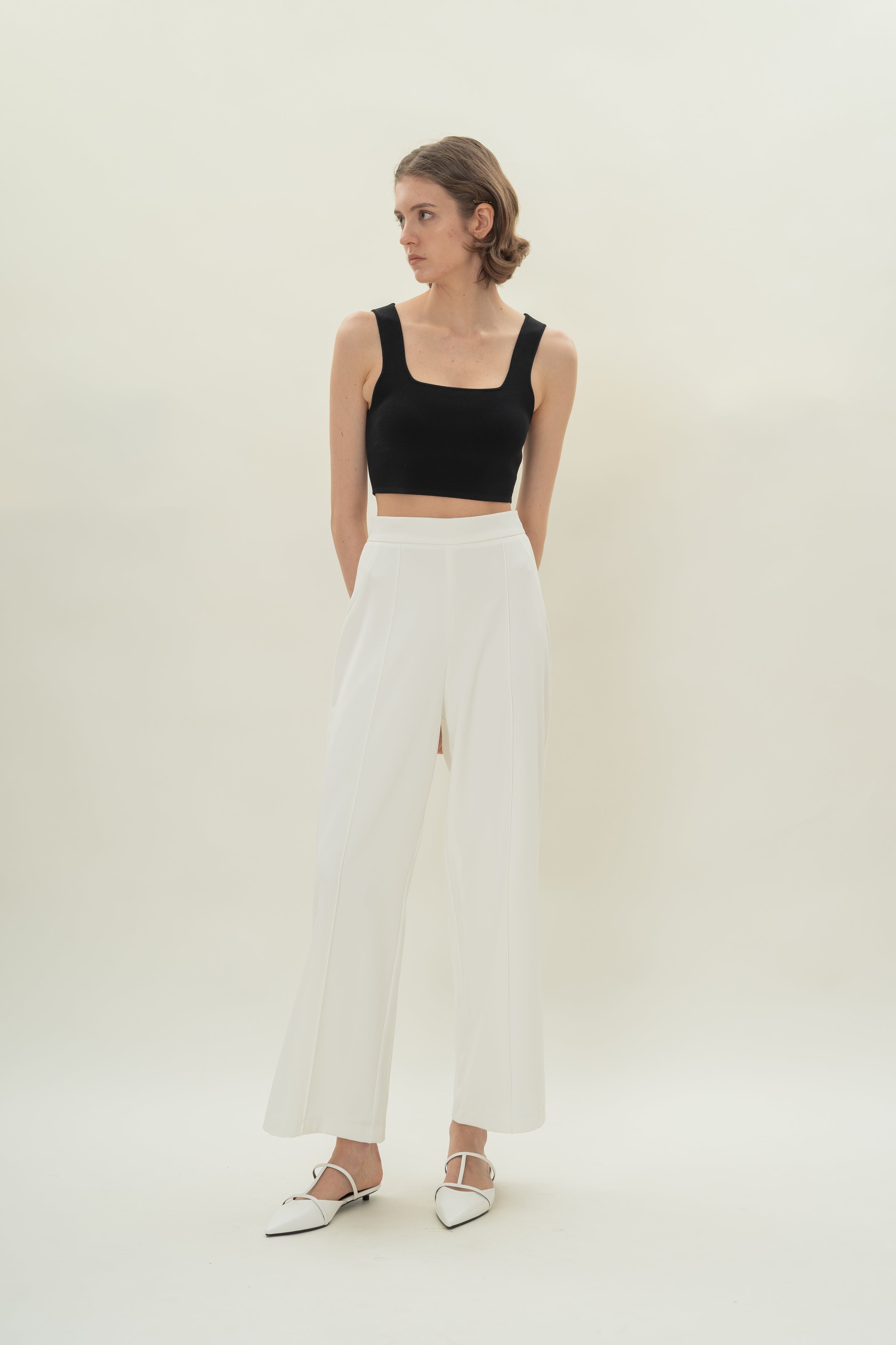 High Waisted Wide Legged Trousers w Foldlines in White