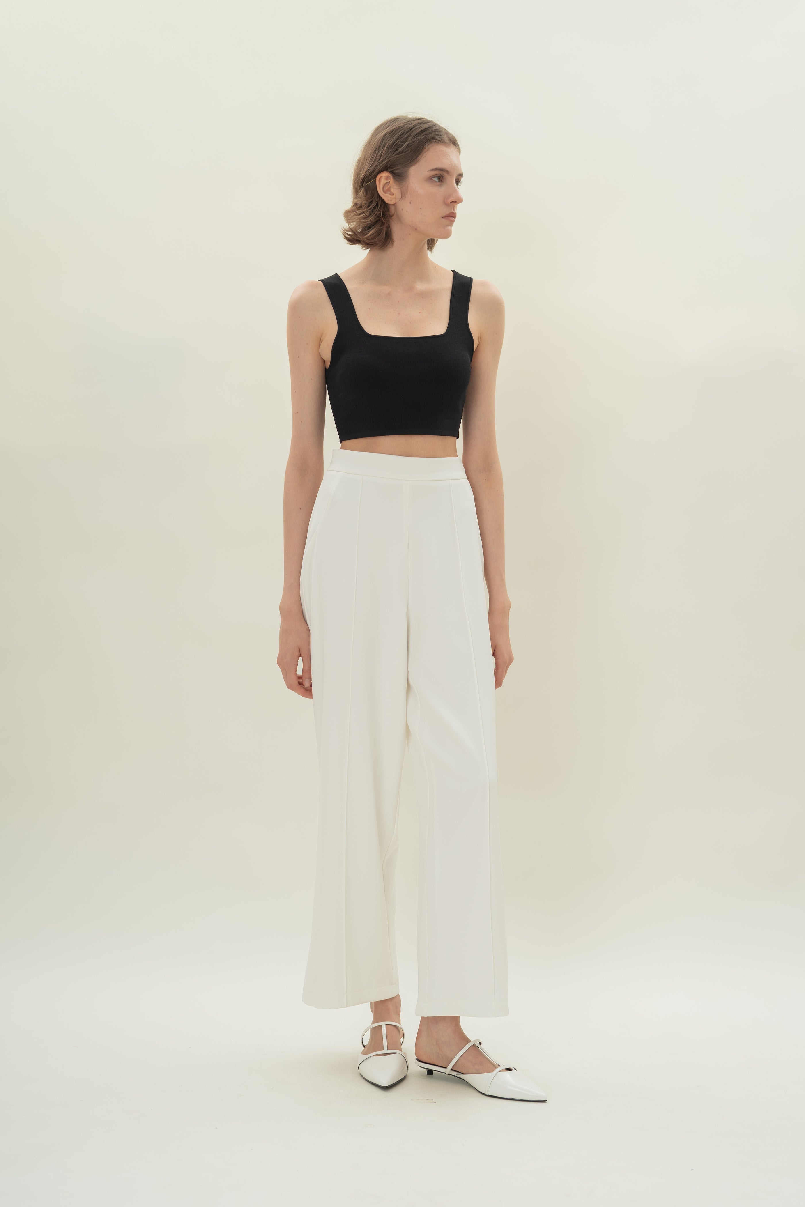 High Waisted Wide Legged Trousers w Foldlines in White