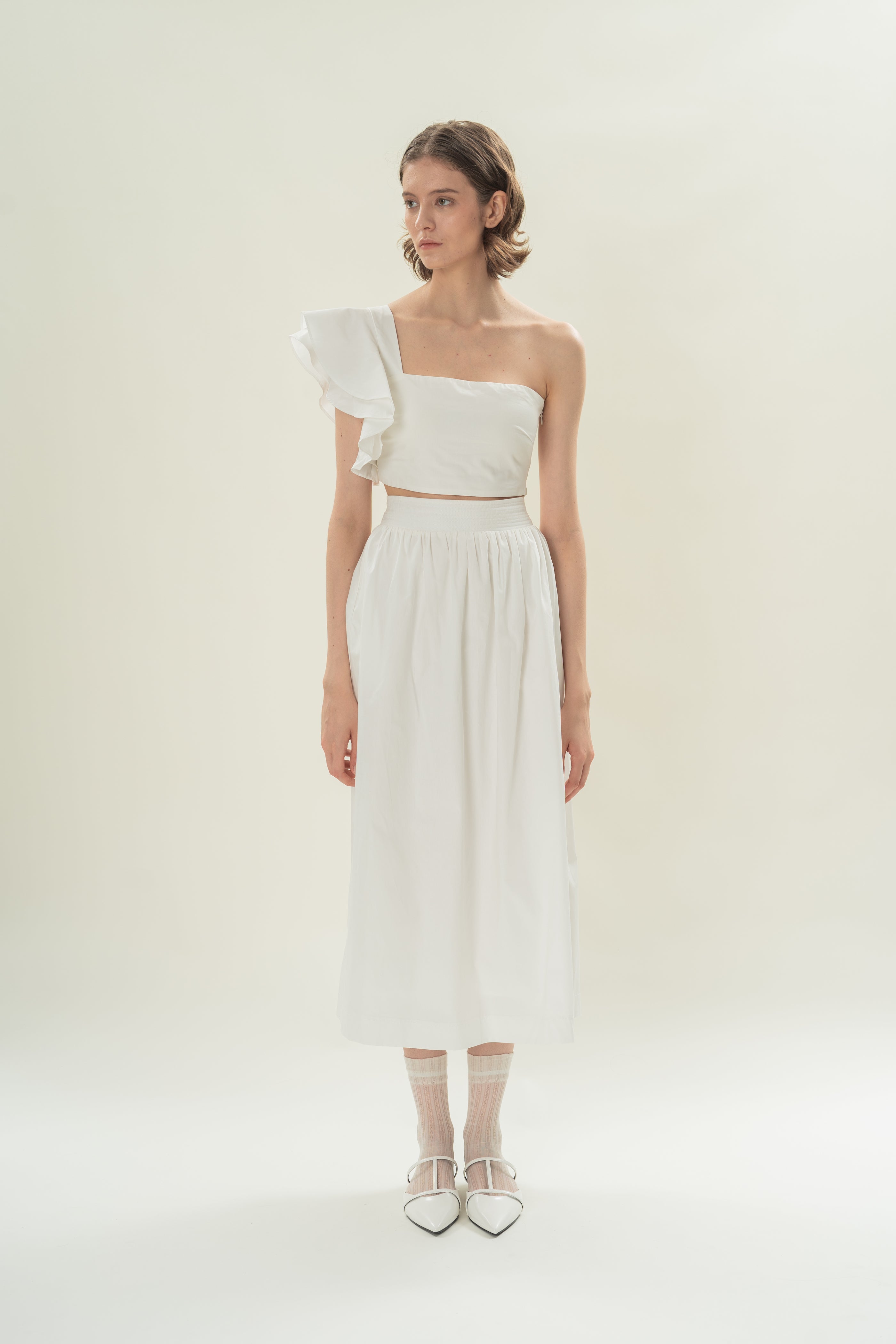 Toga Bustier Top With Ruffled Sleeve in White