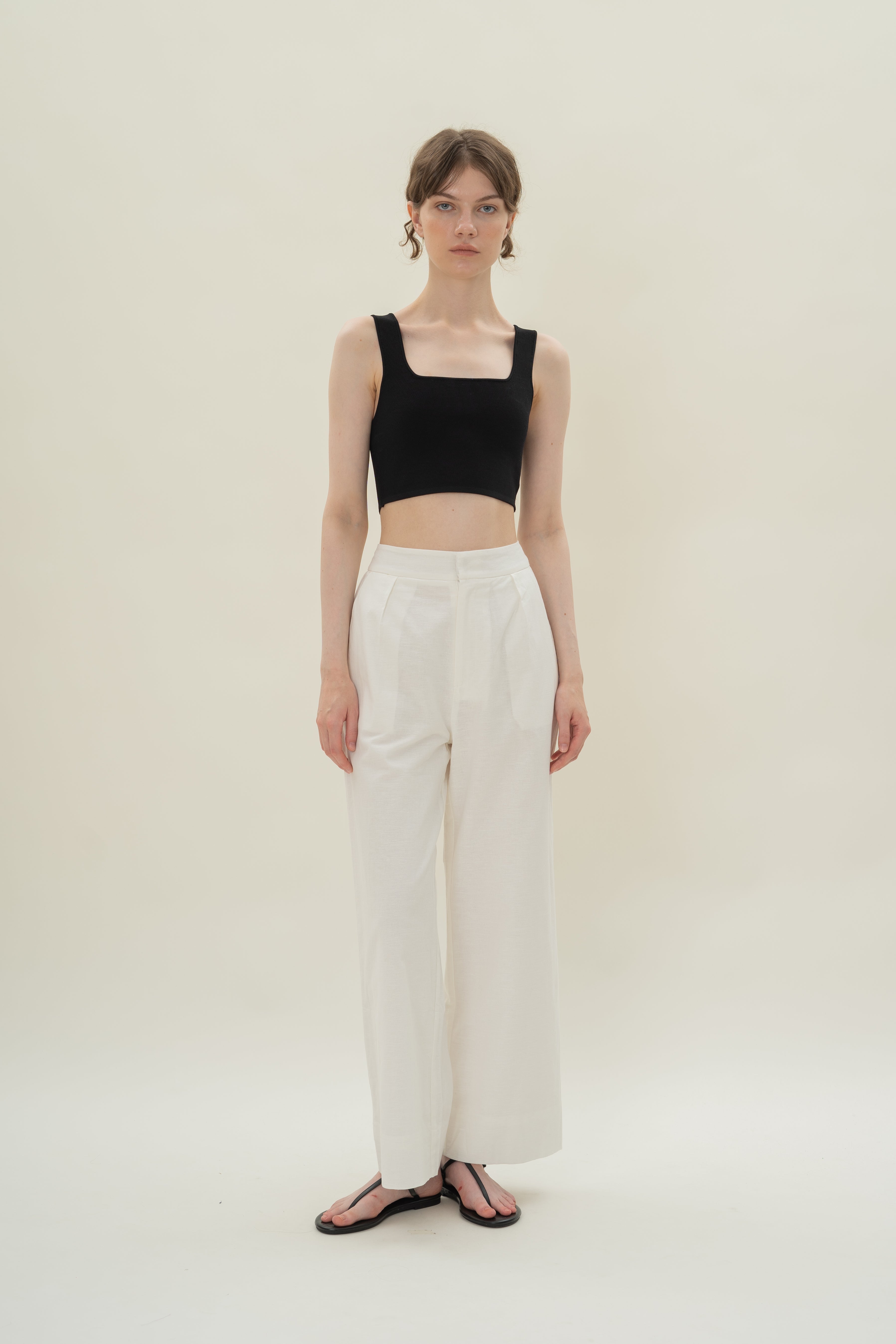 Fitted Knit Cropped Tank in Black