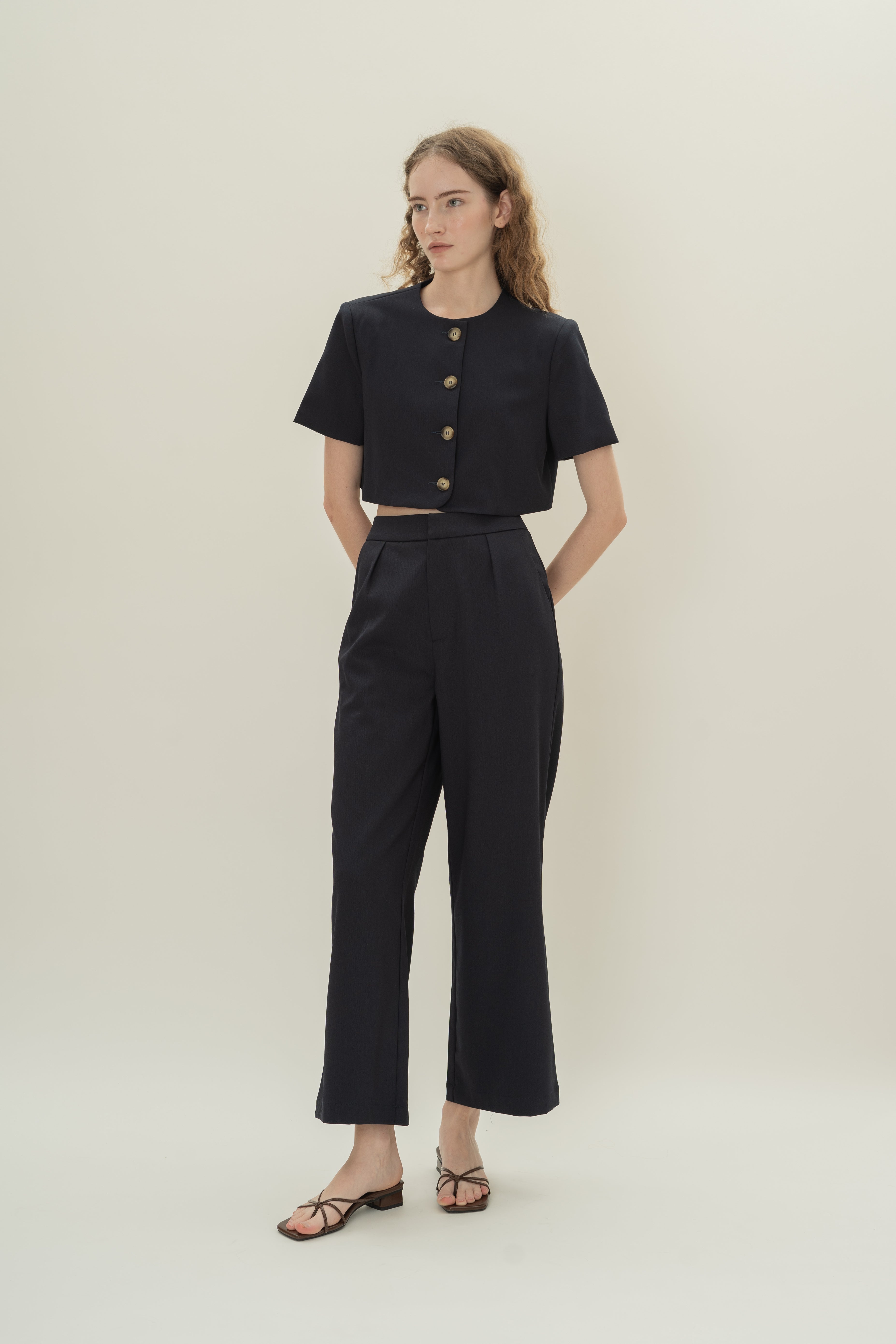 Collarless Short Sleeved Jacket in Midnight