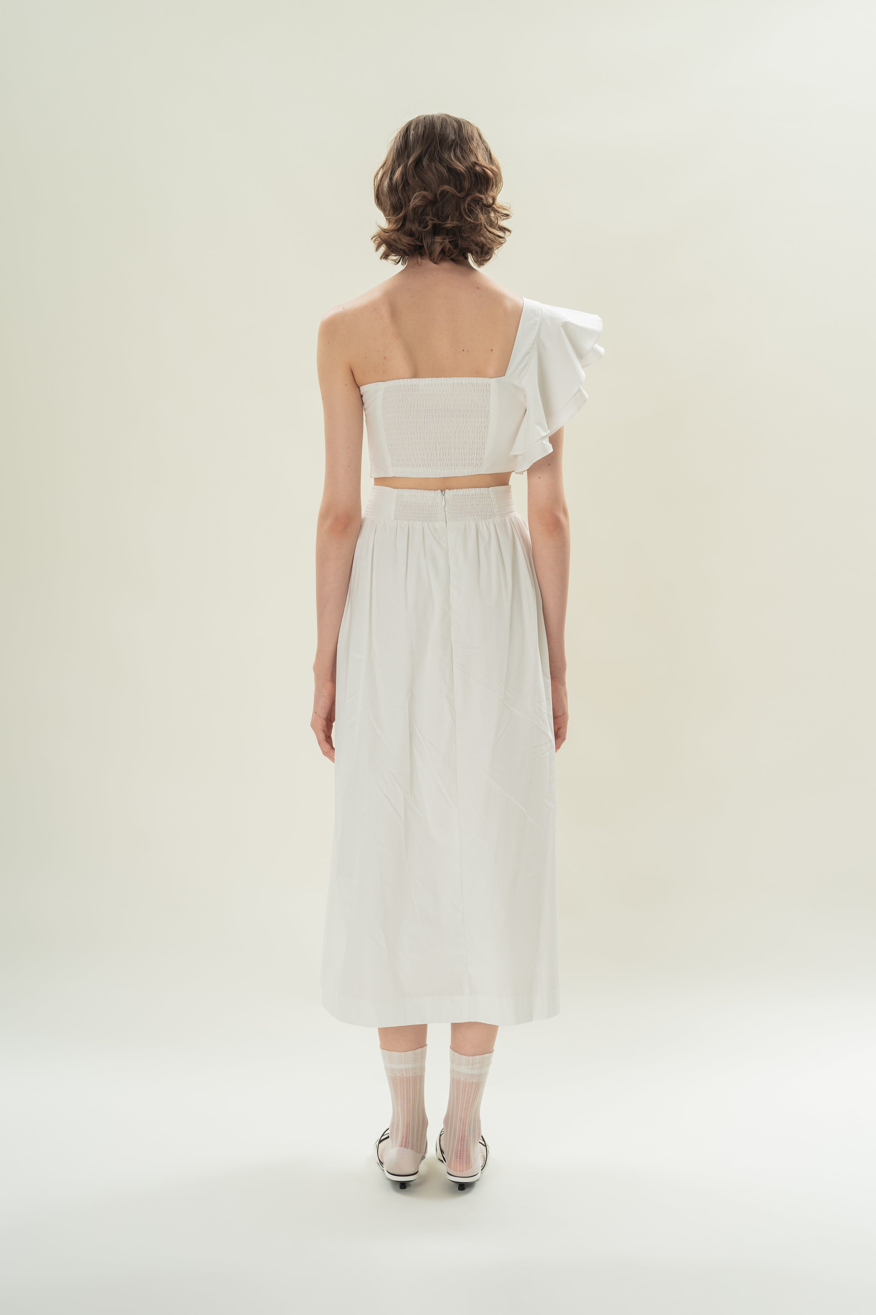 Toga Bustier Top With Ruffled Sleeve in White