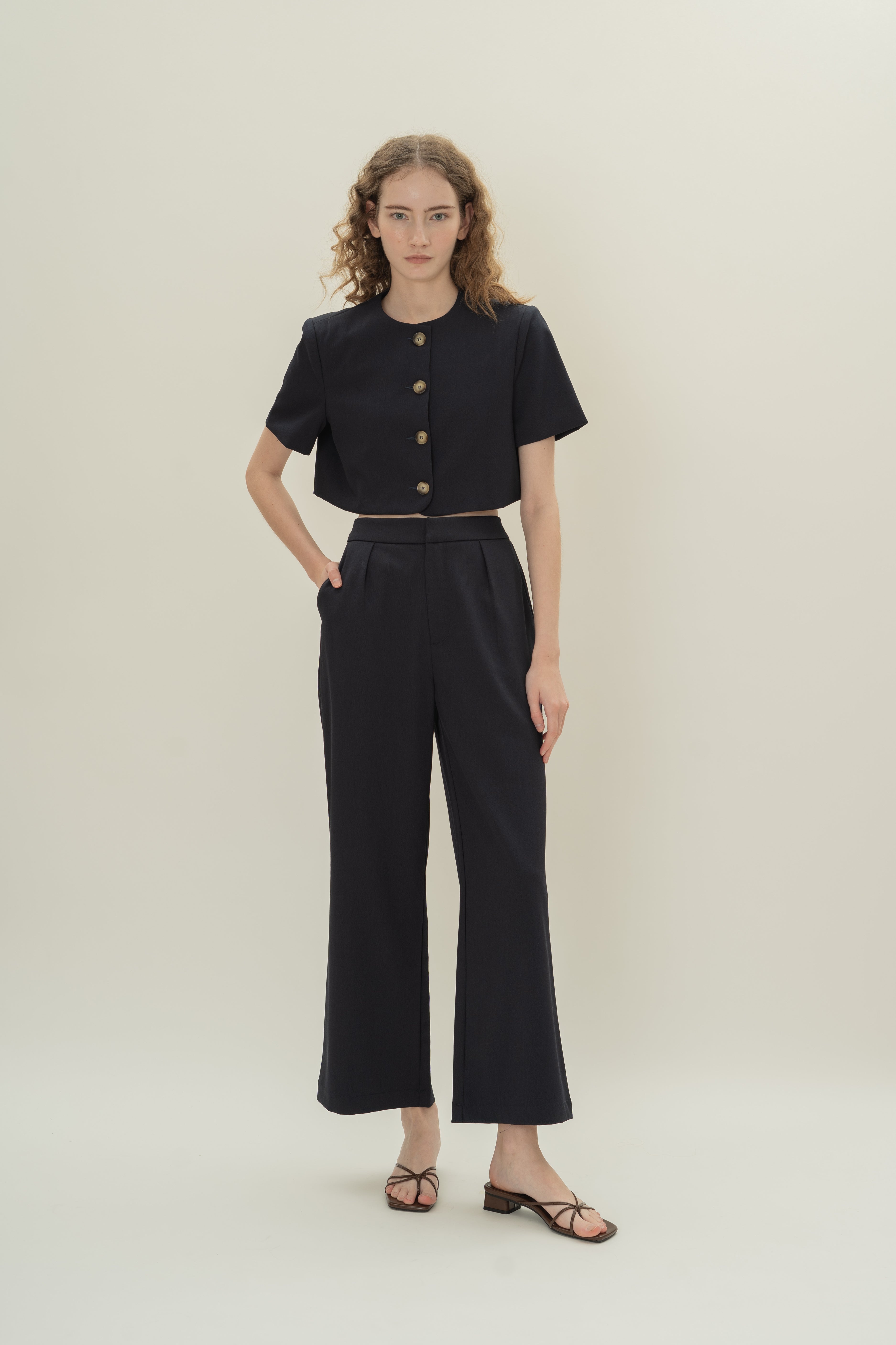 Collarless Short Sleeved Jacket in Midnight