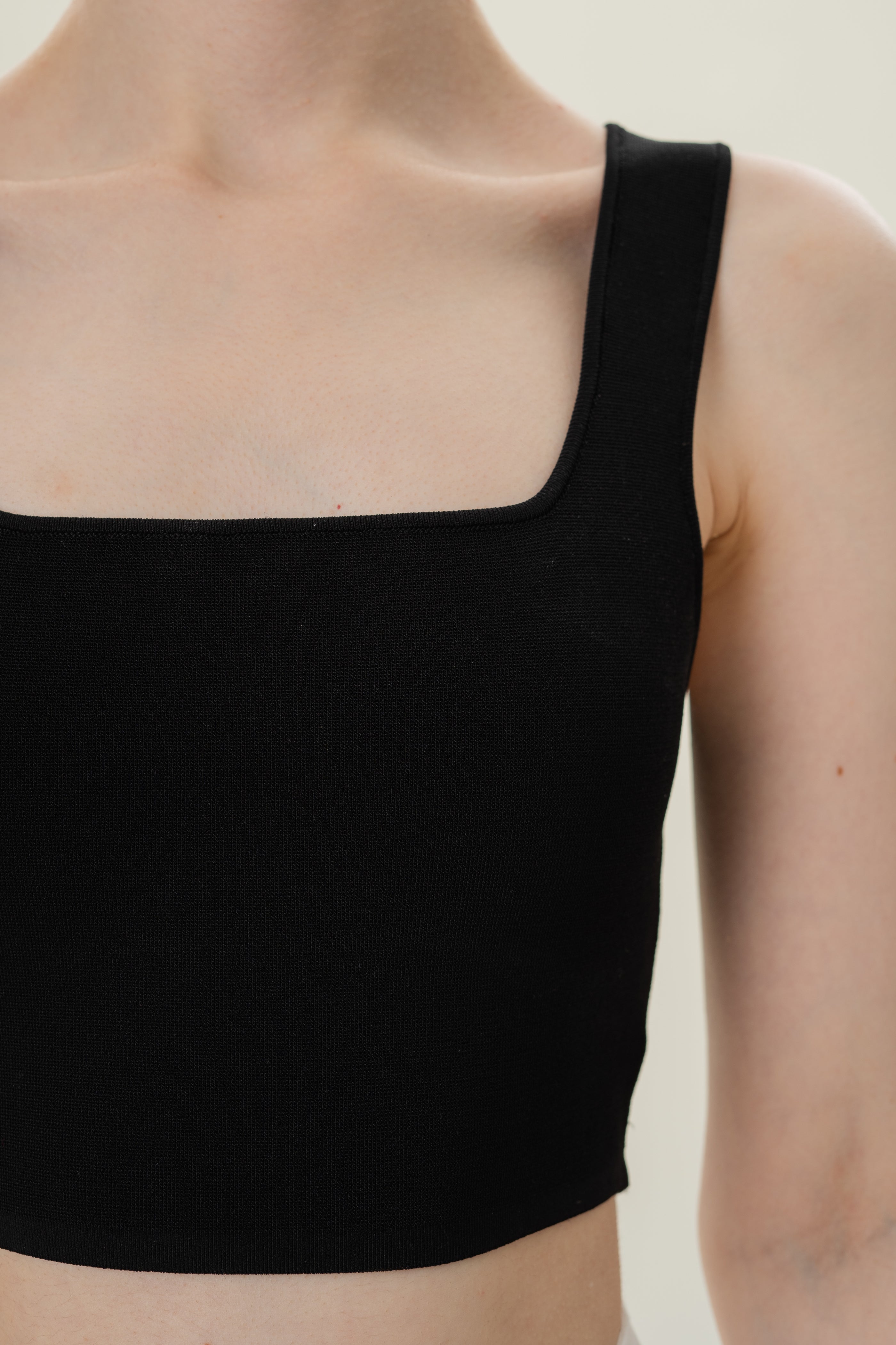 Fitted Knit Cropped Tank in Black