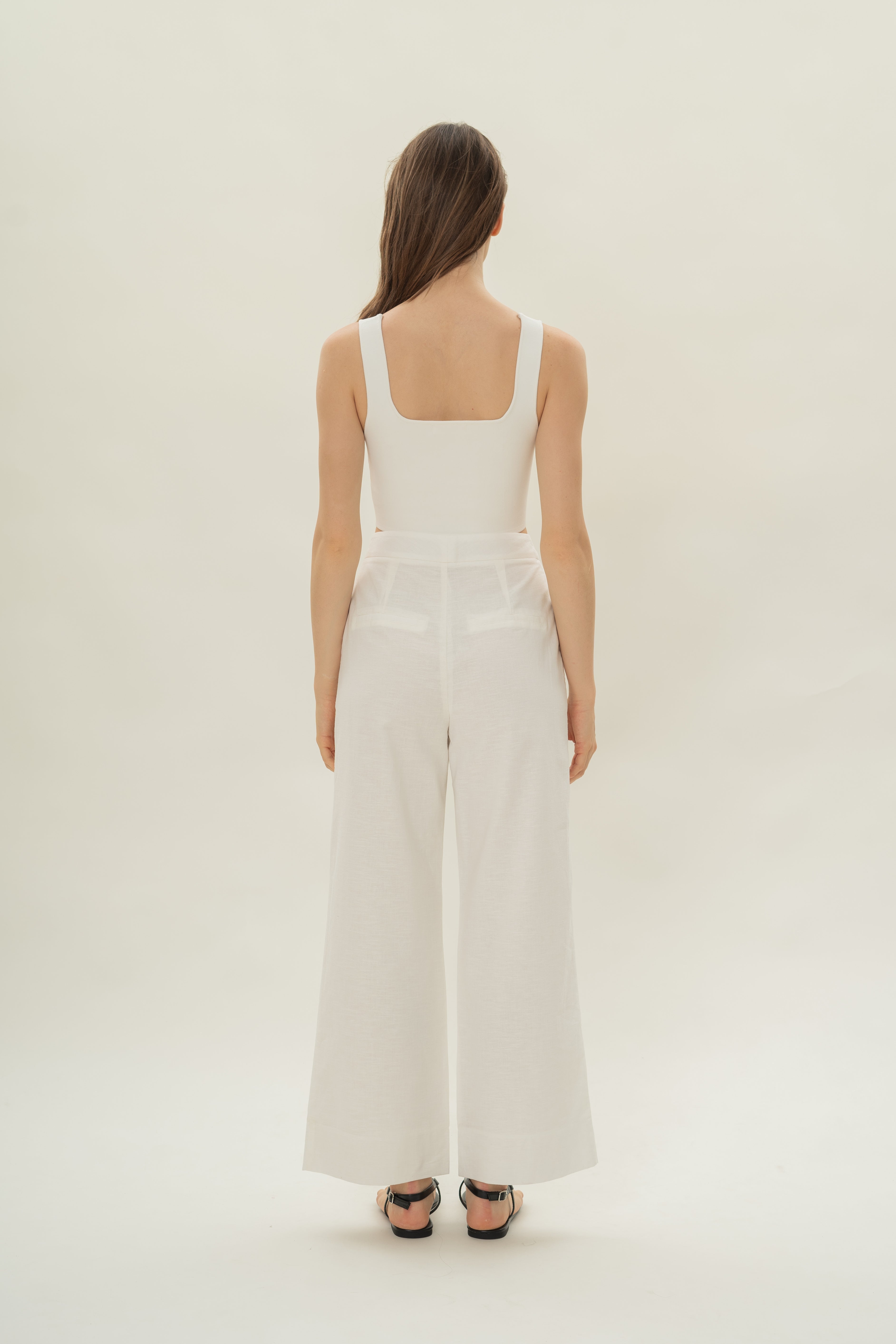 Linen Pleated Straight Trousers in White