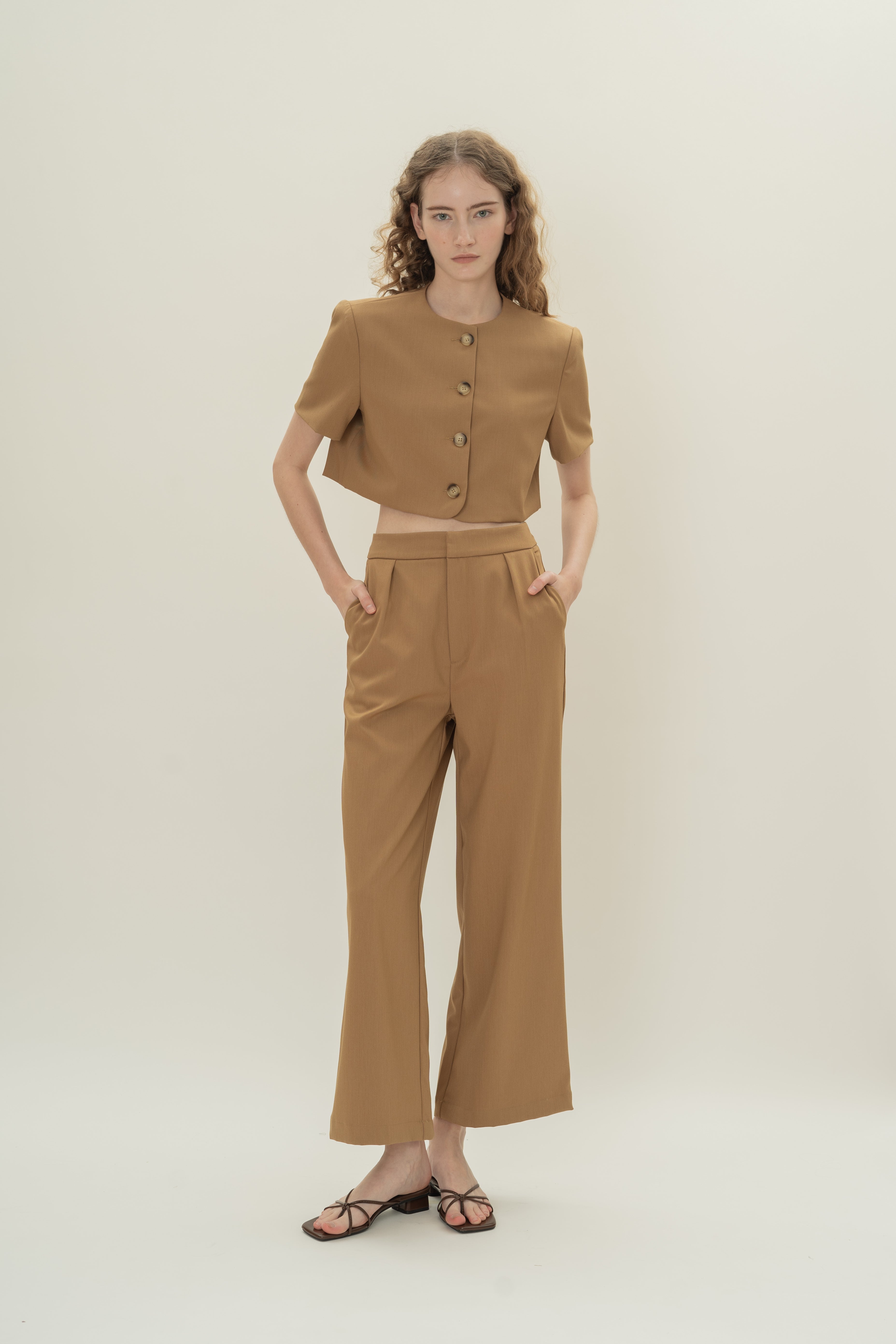 Collarless Short Sleeved Jacket in Camel