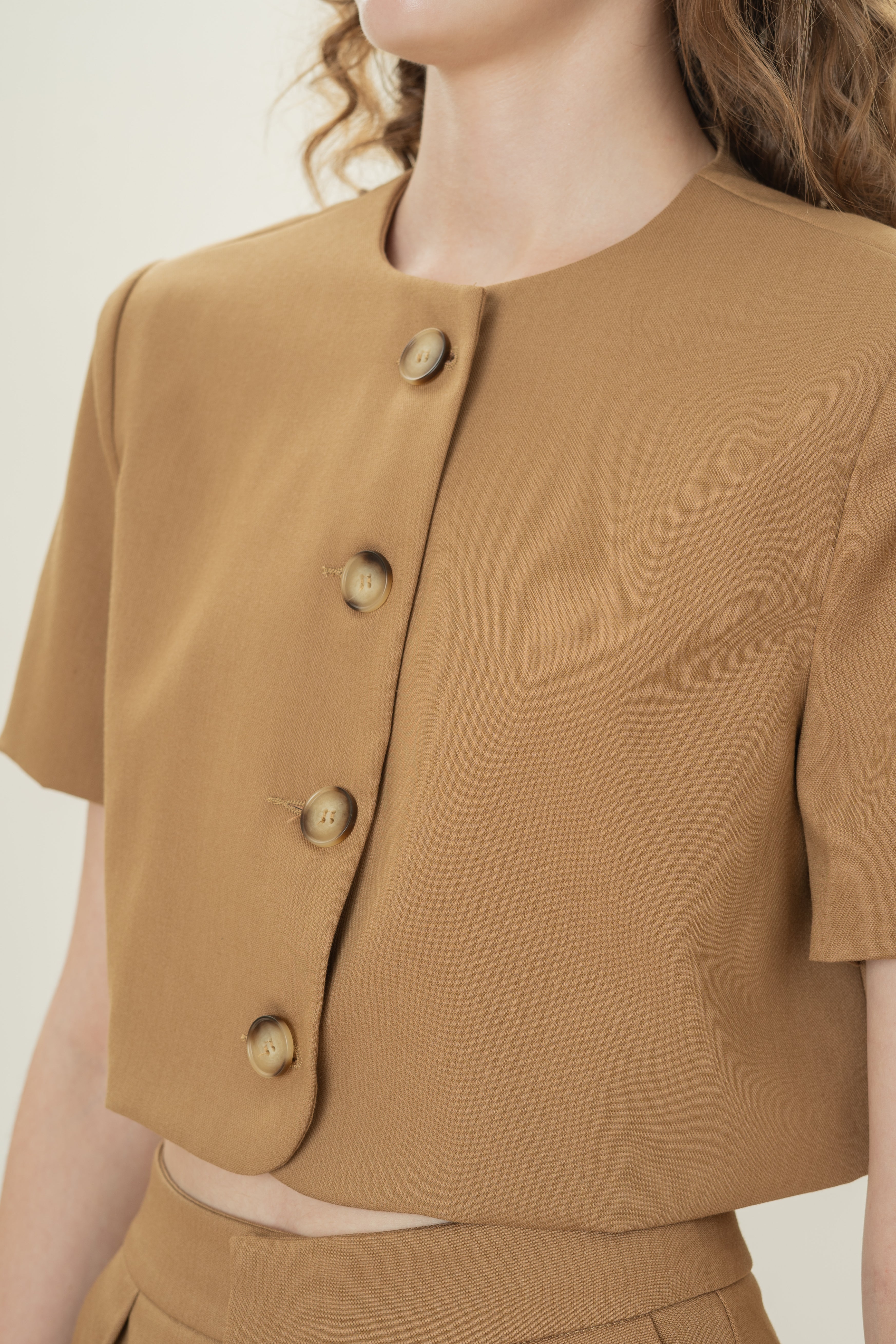 Collarless Short Sleeved Jacket in Camel