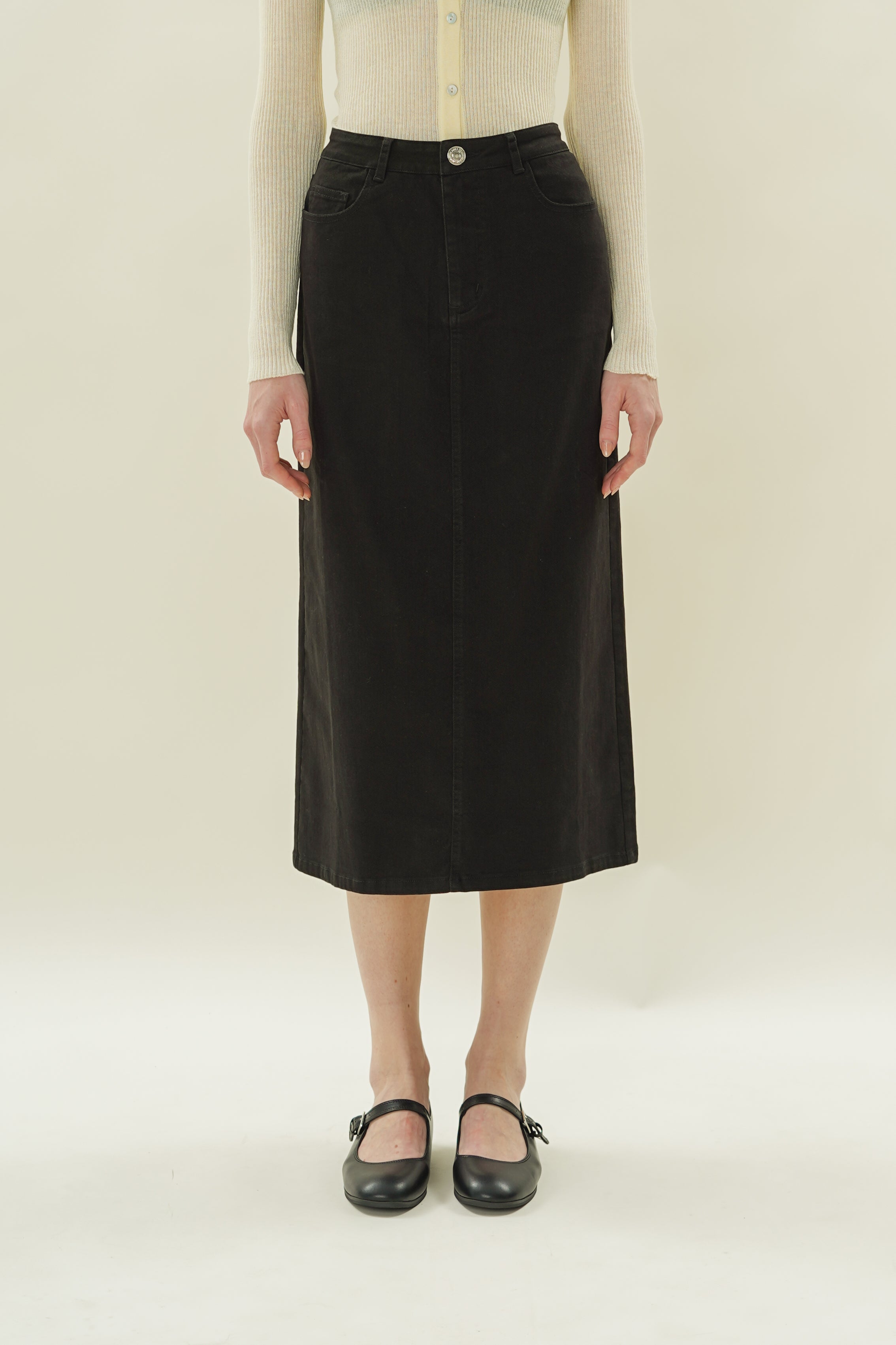 Cotton Twill Straight Midi Skirt in Black
