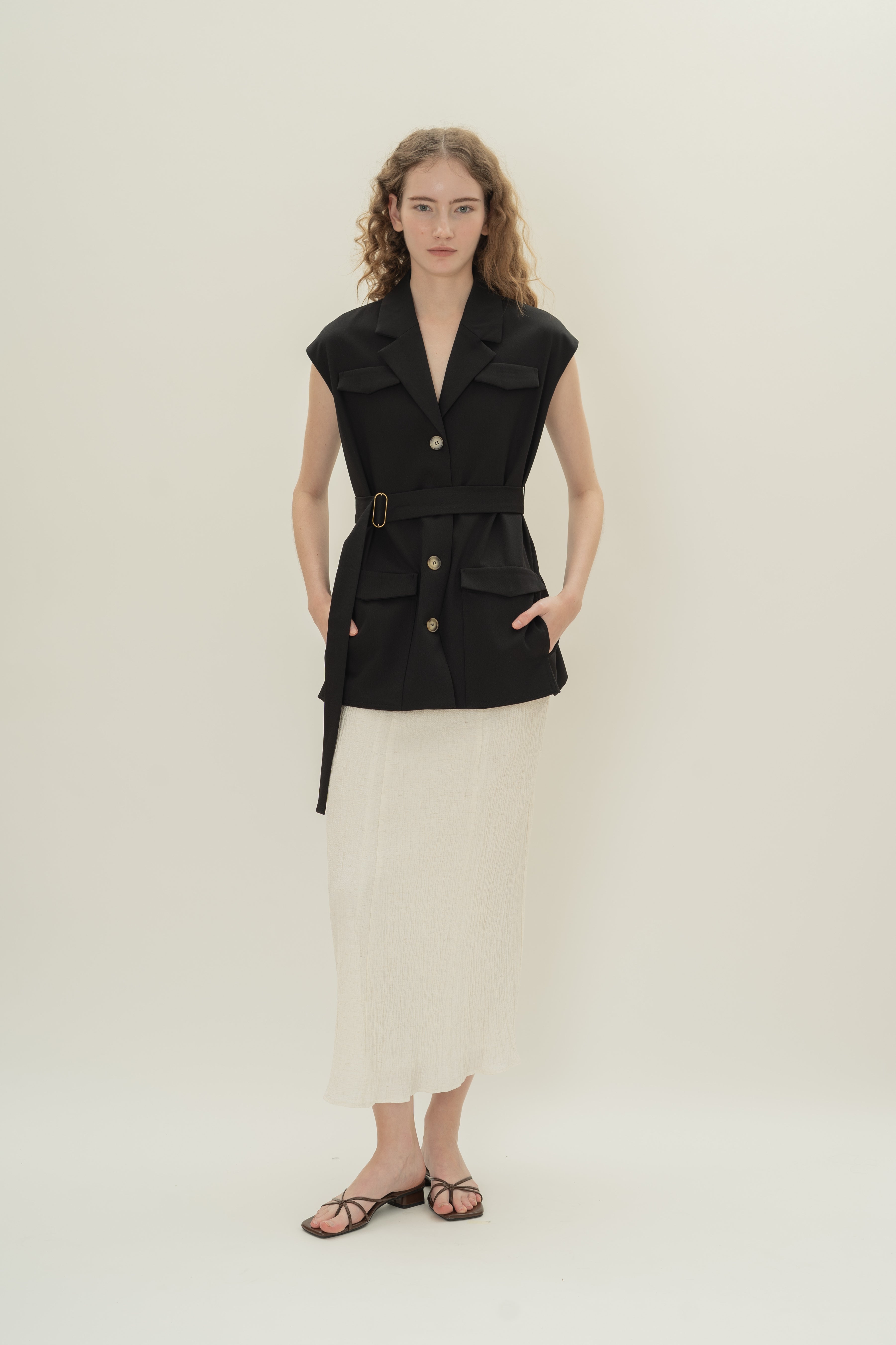 Sleeveless Belted Blazer in Black