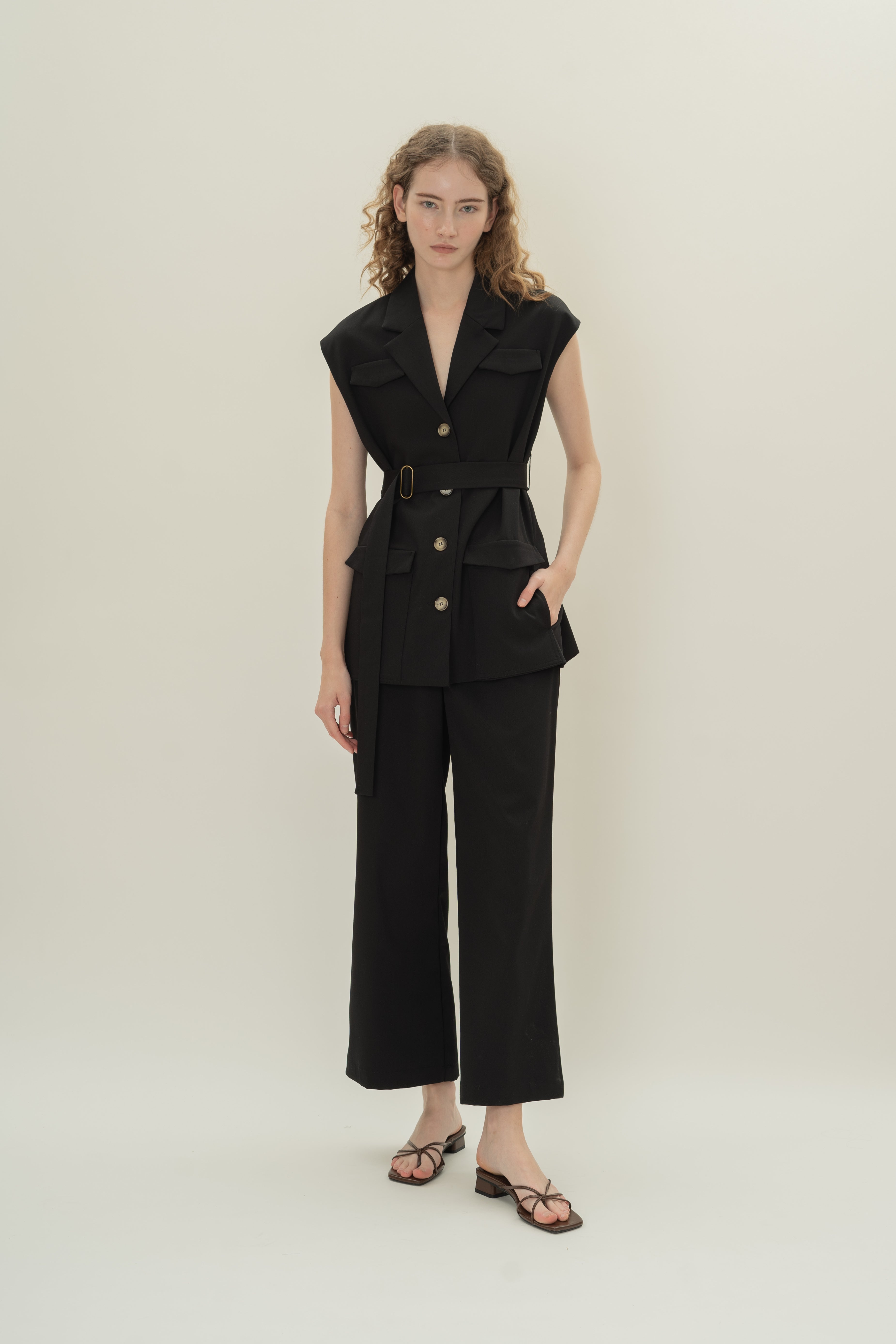 Sleeveless Belted Blazer in Black