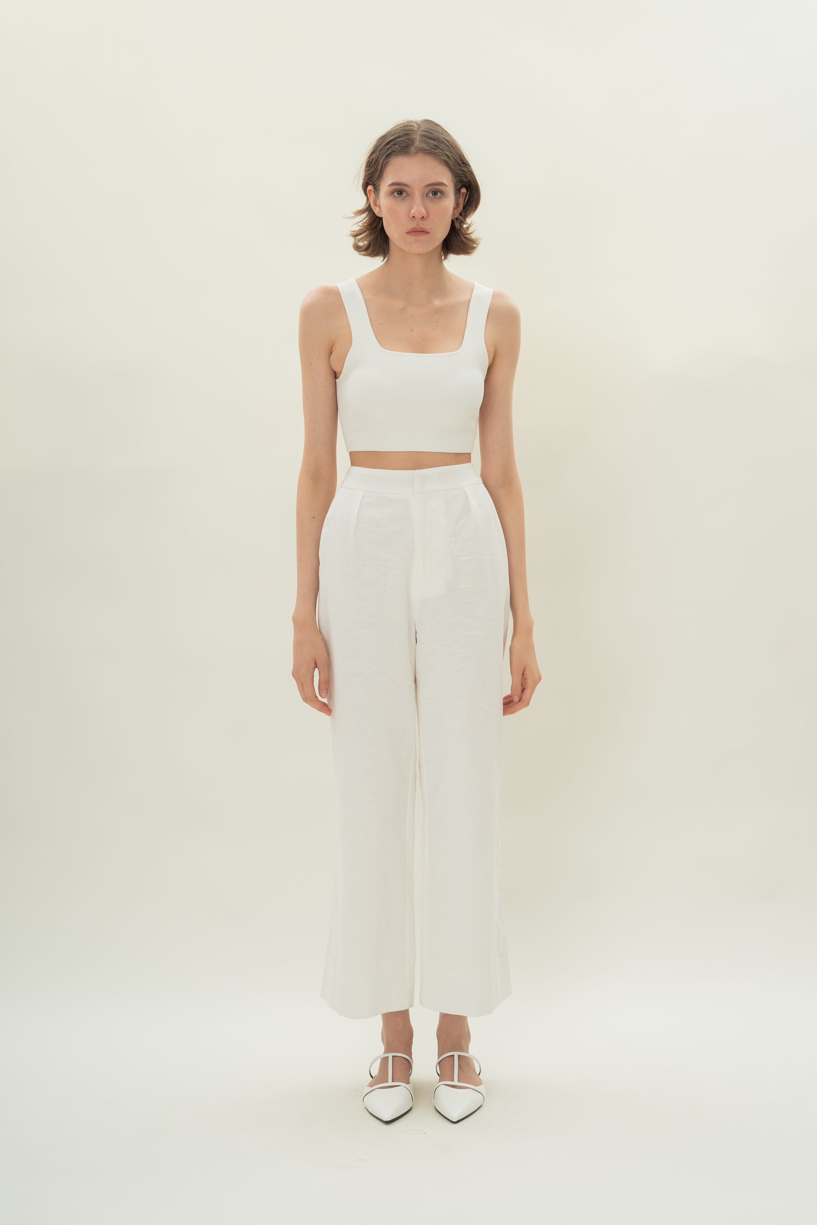 Textured Linen Pleated Trousers in White