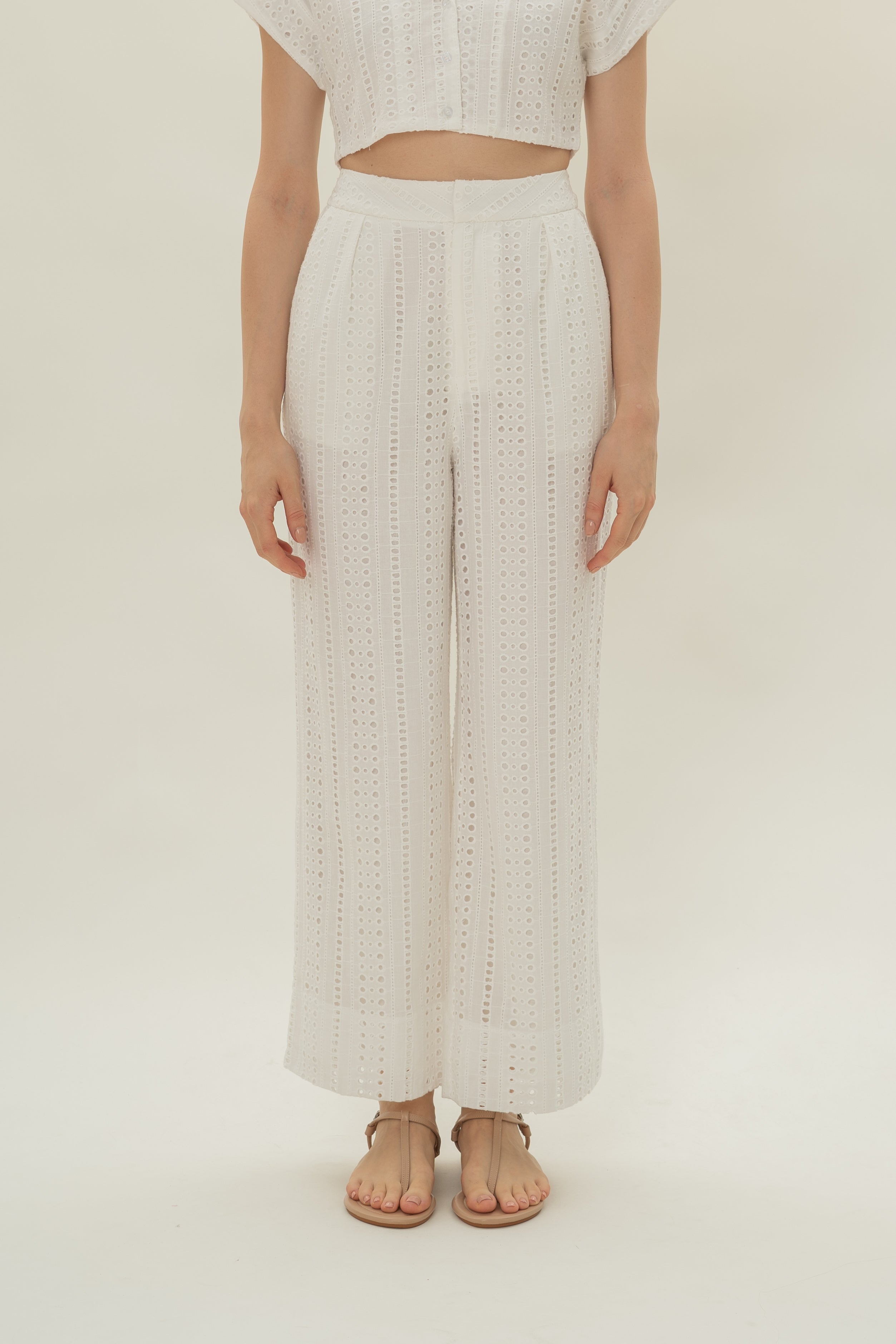 Broderie Anglaise Pleated Trousers in White
