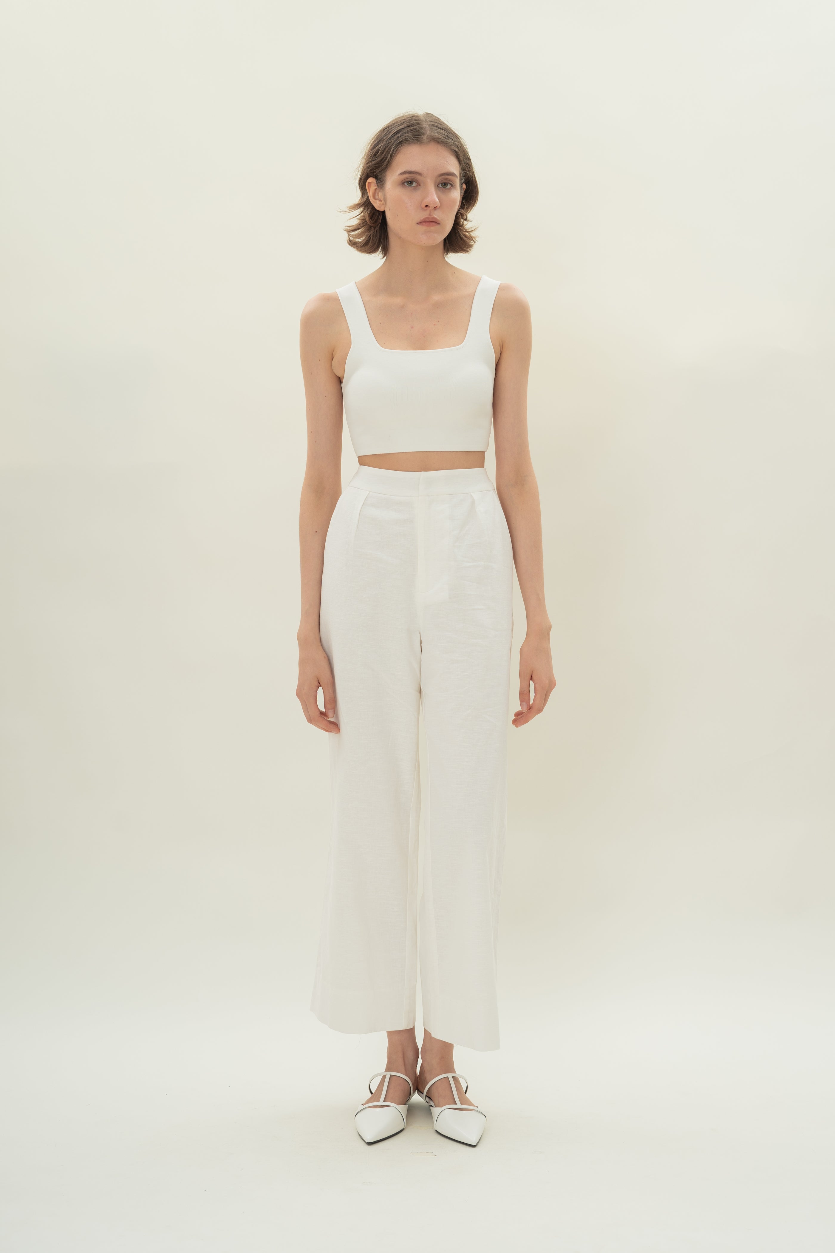 Textured Linen Pleated Trousers in White
