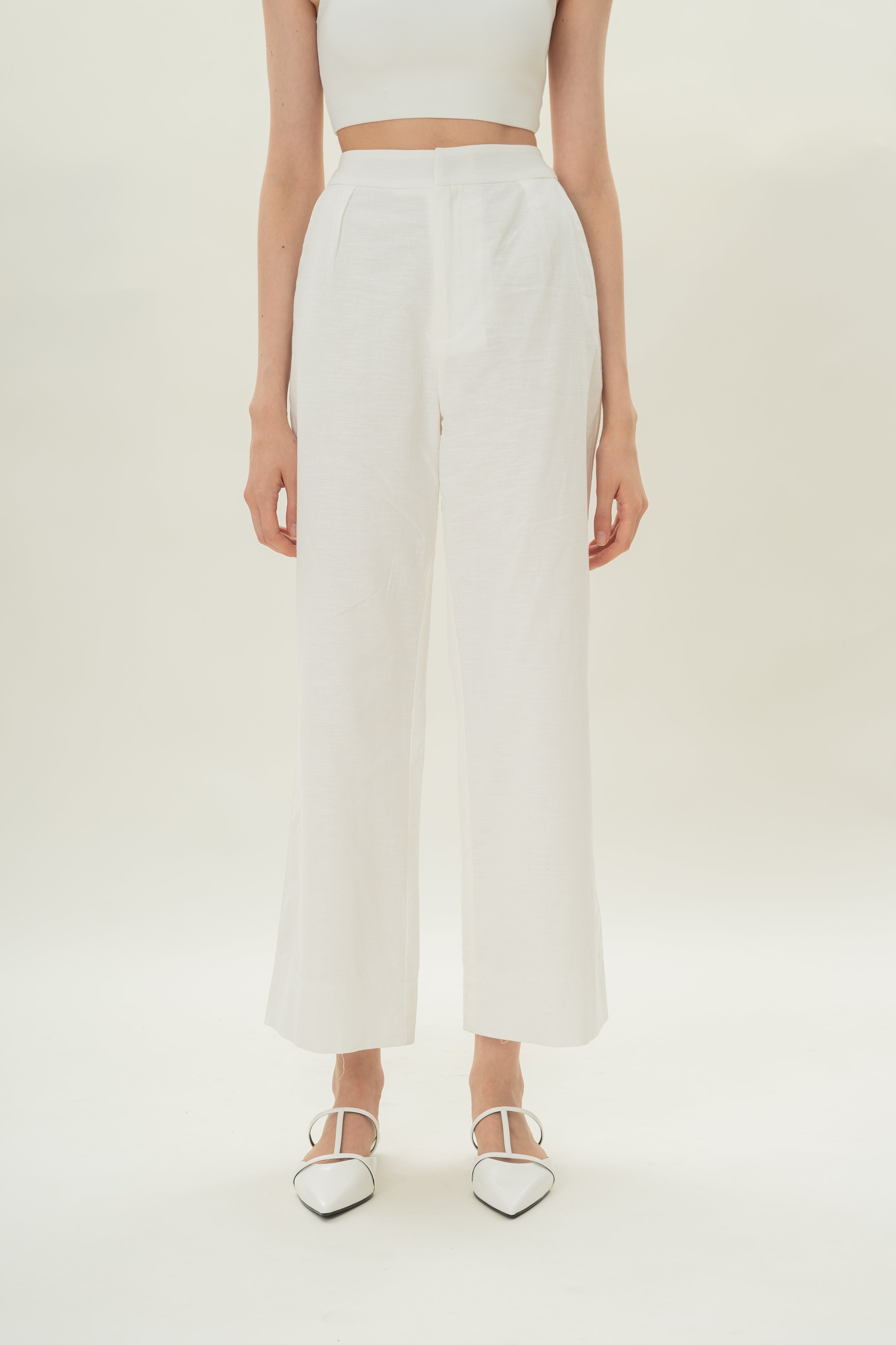 Textured Linen Pleated Trousers in White