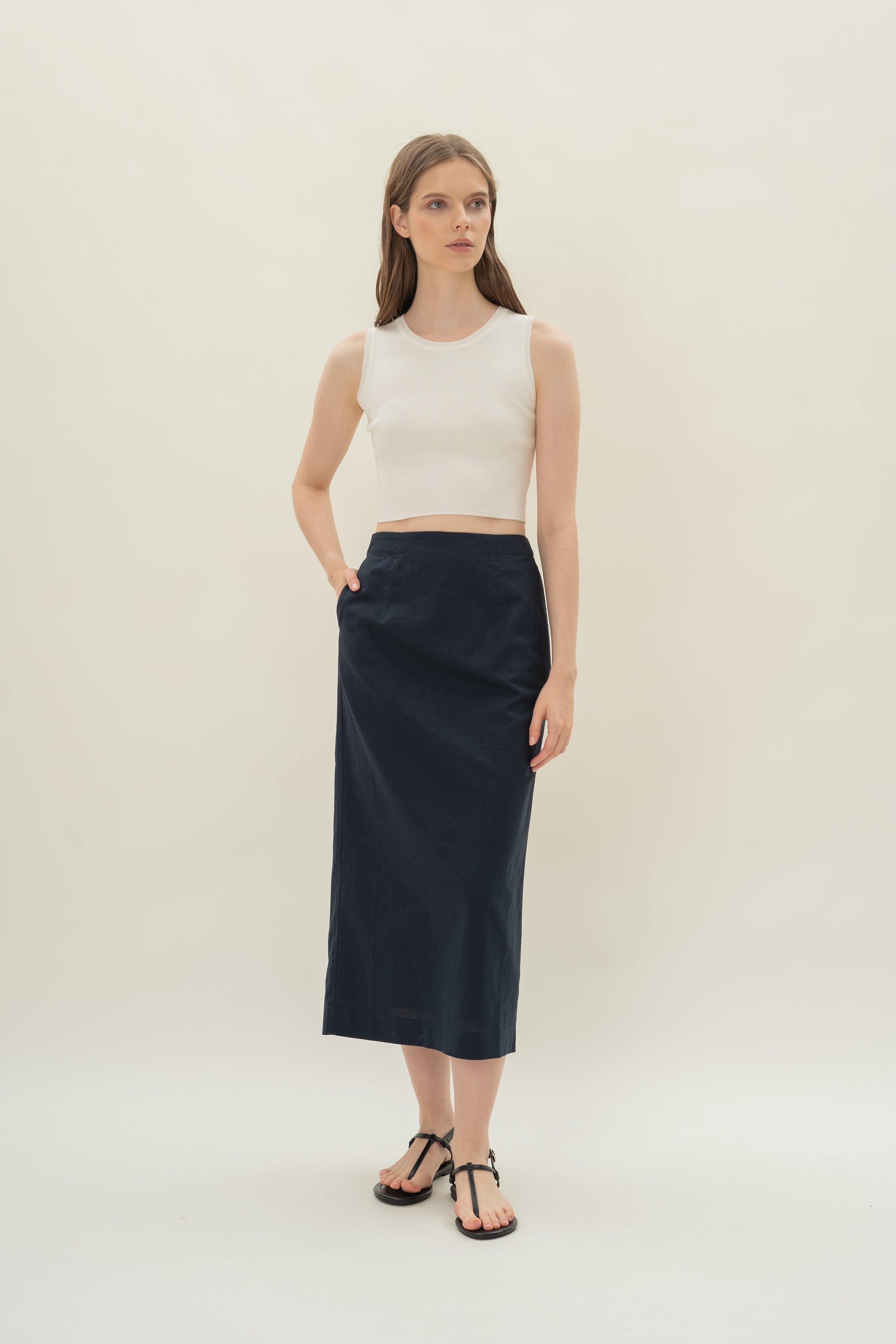 Linen Column Skirt in Midnight