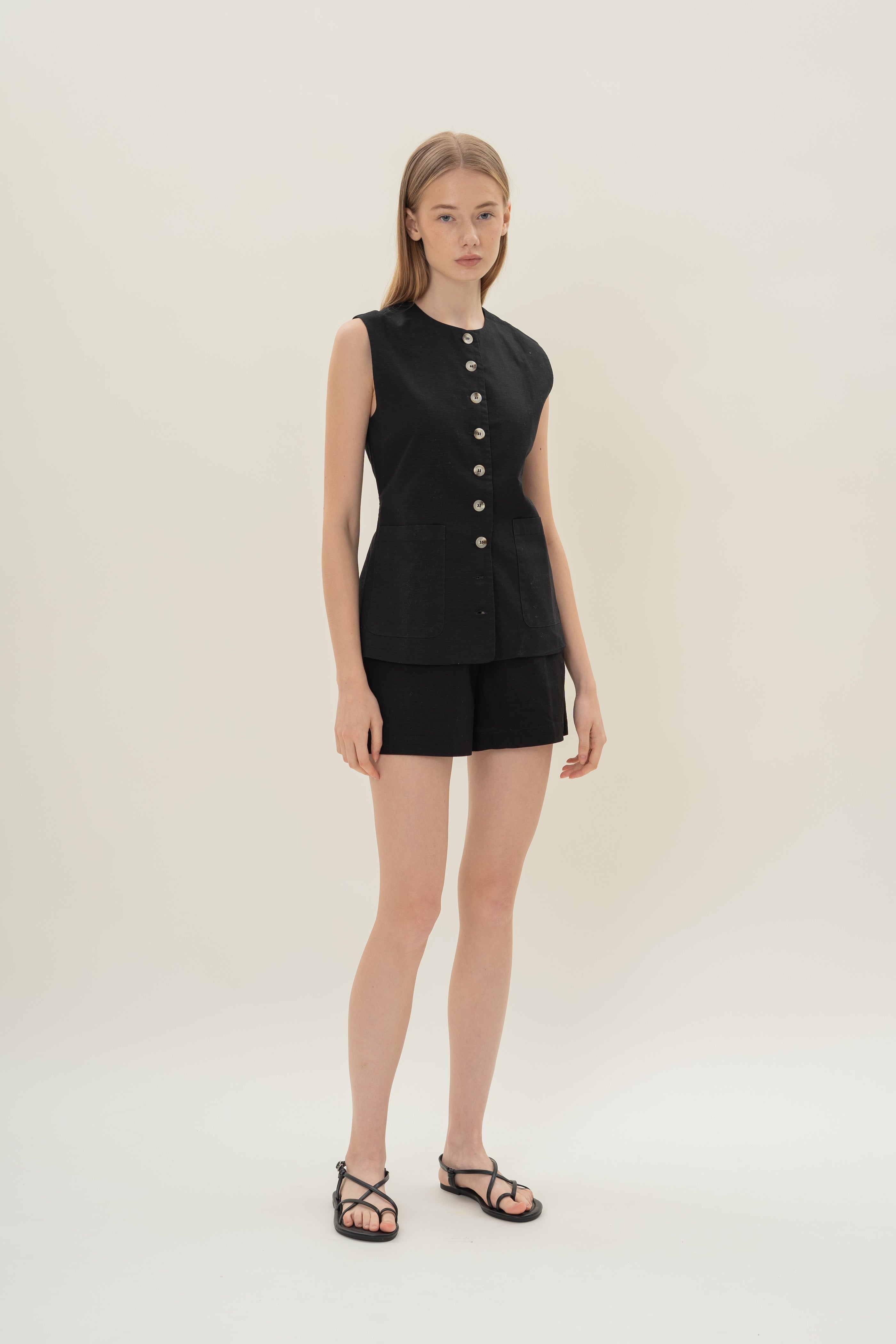 Tailored Shorts in Black