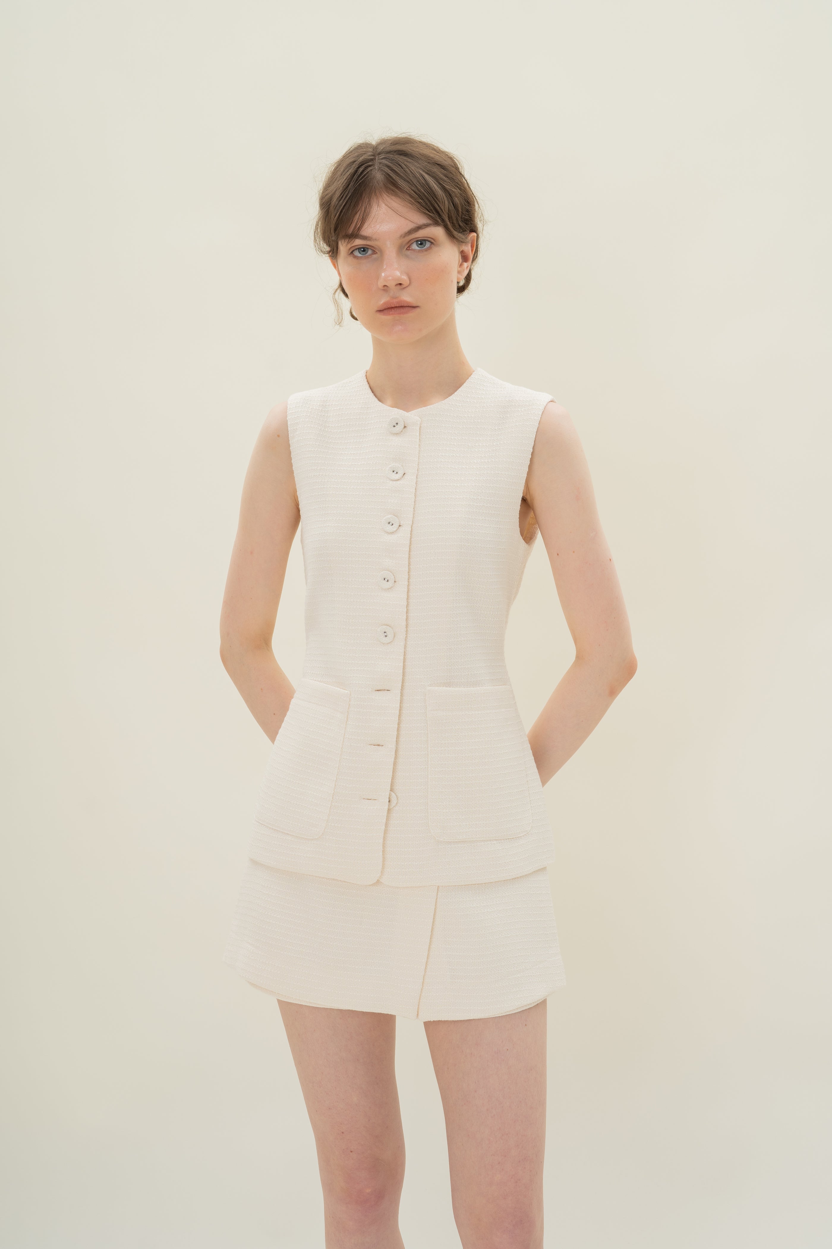 Textured Long Round Neck Waistcoat in Tweed White with Detachable Bow