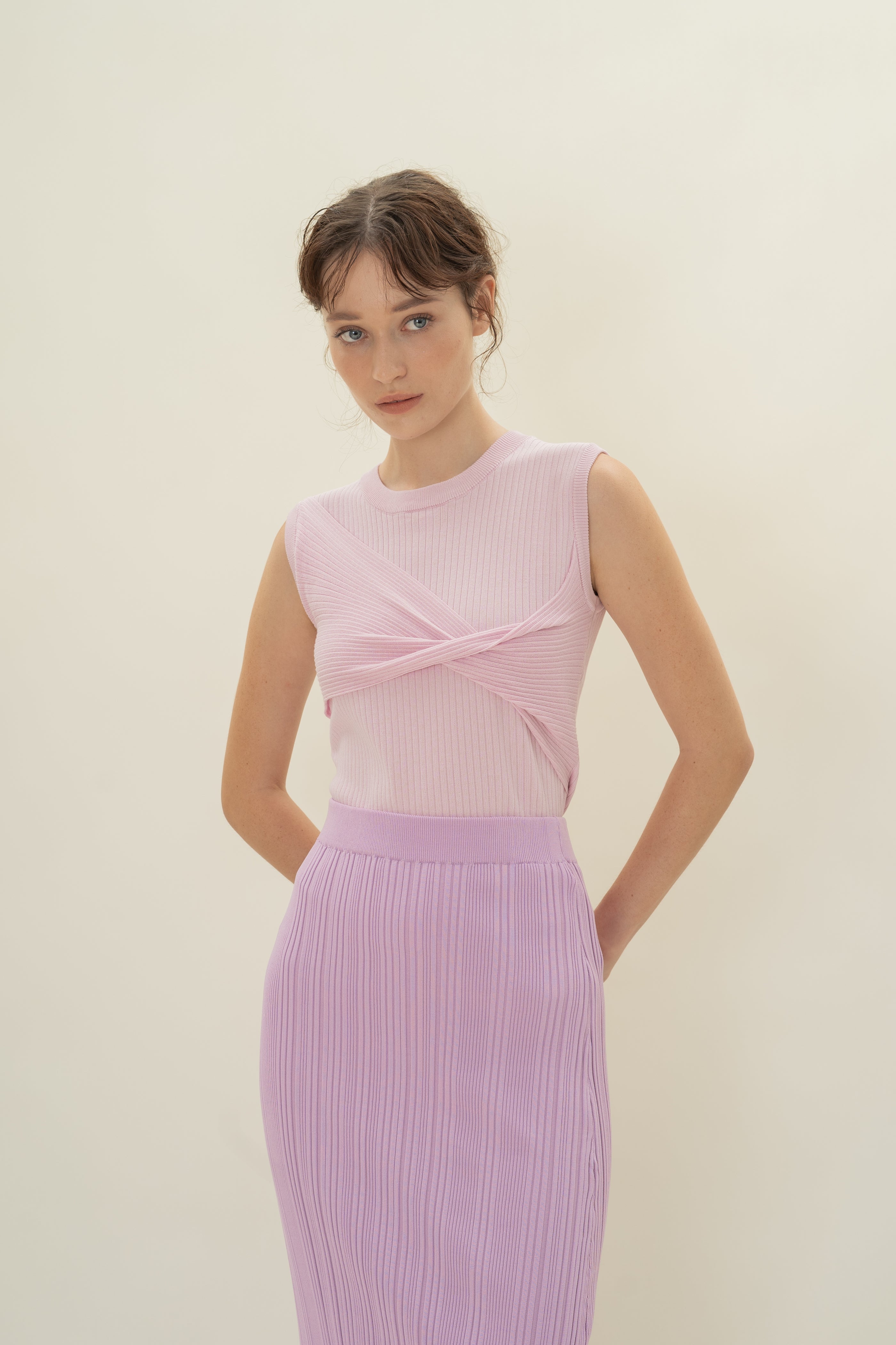 Twist Front Knit Top in Lavender Mist
