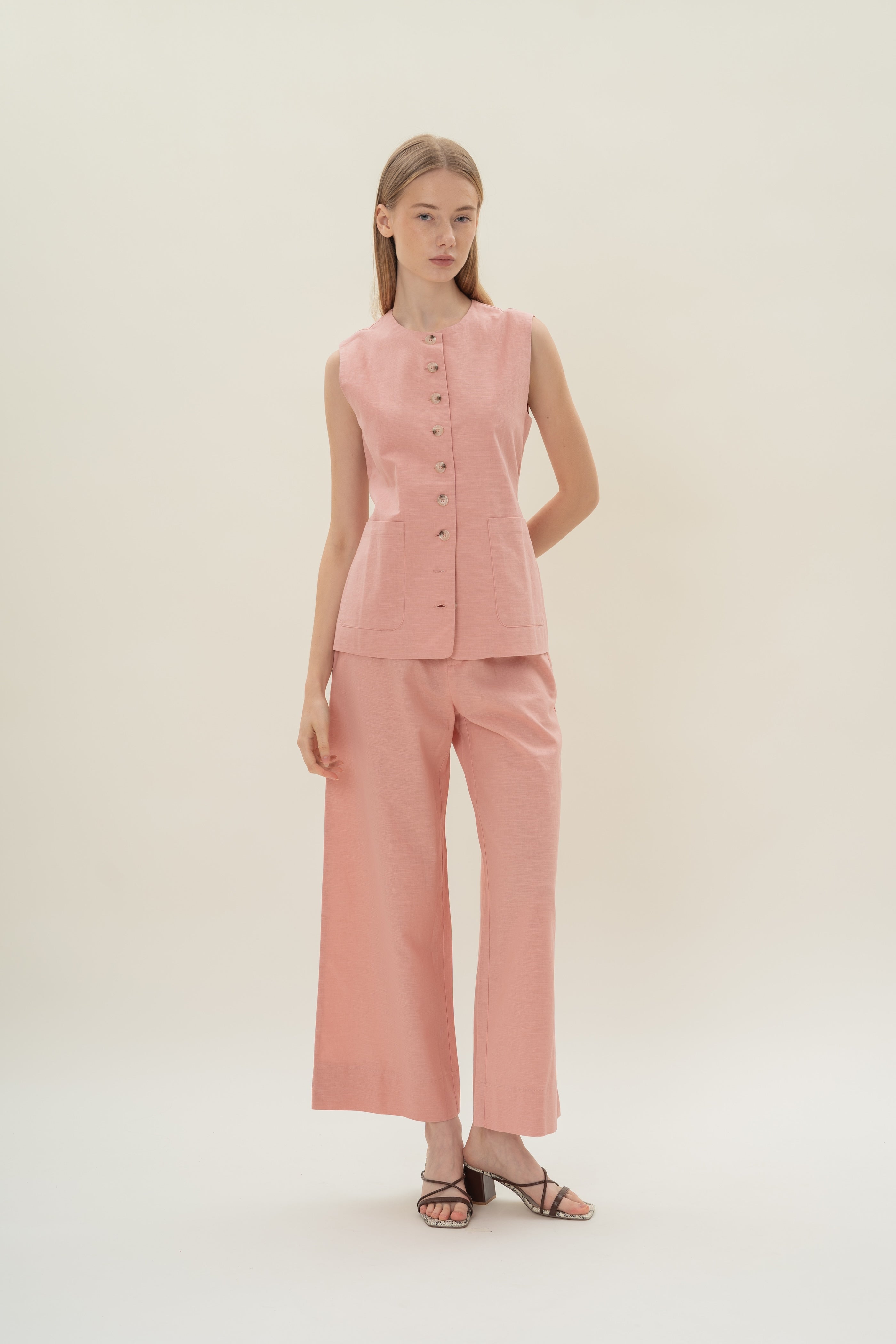 Textured Linen Trousers in Pink