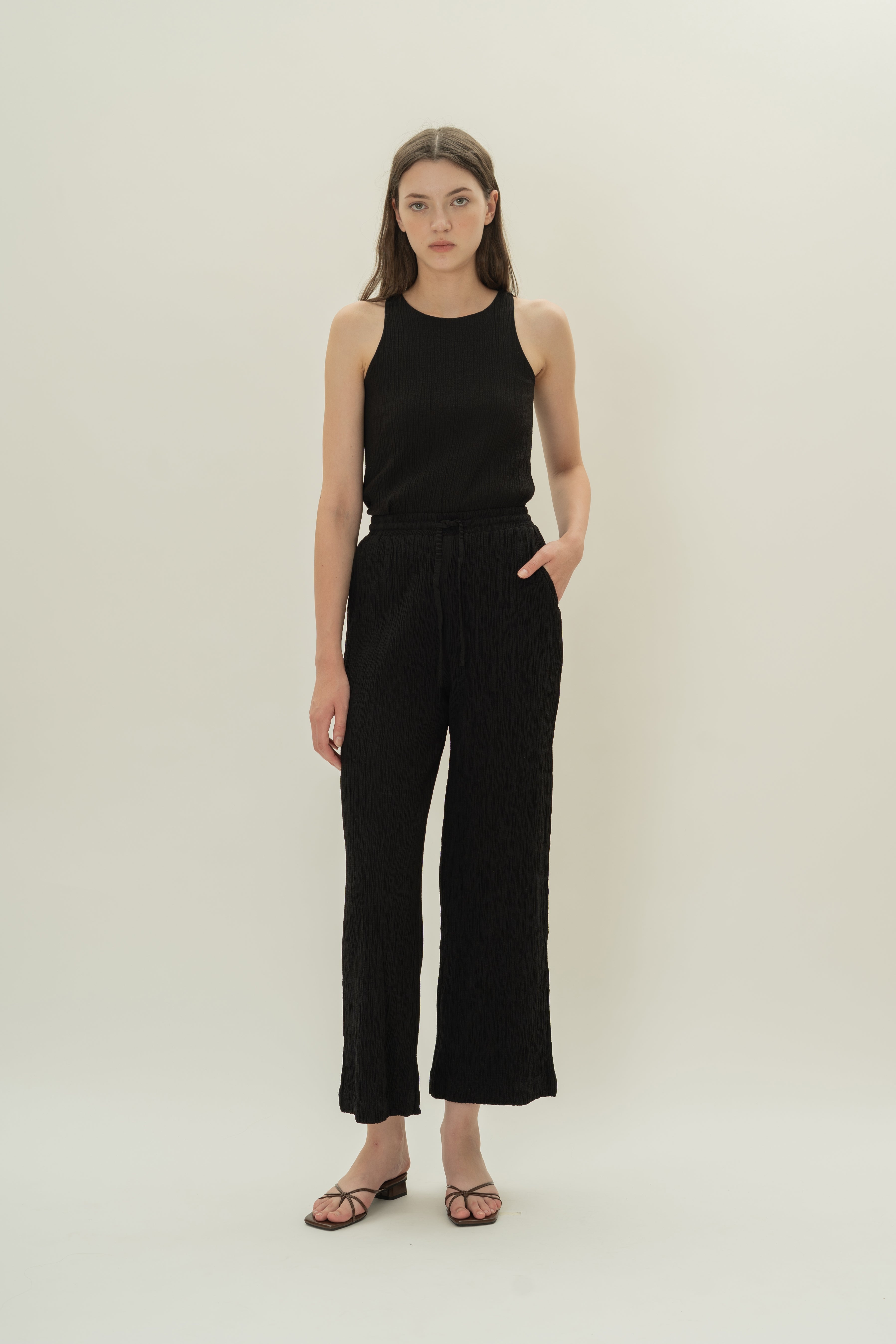 Cotton Blend Textured Drawstring Pants in Black