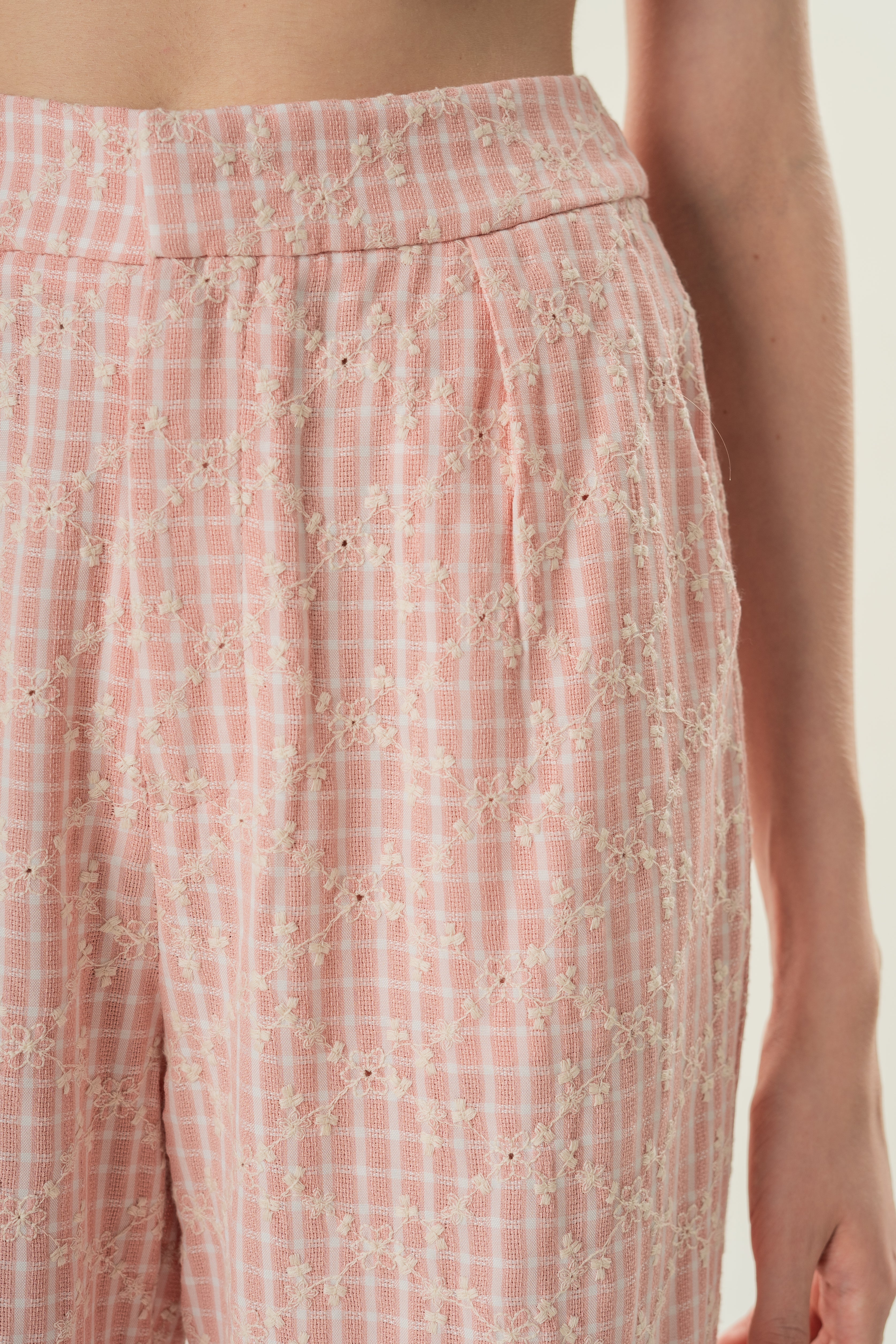 Cotton Pleated Straight Trousers in Pink