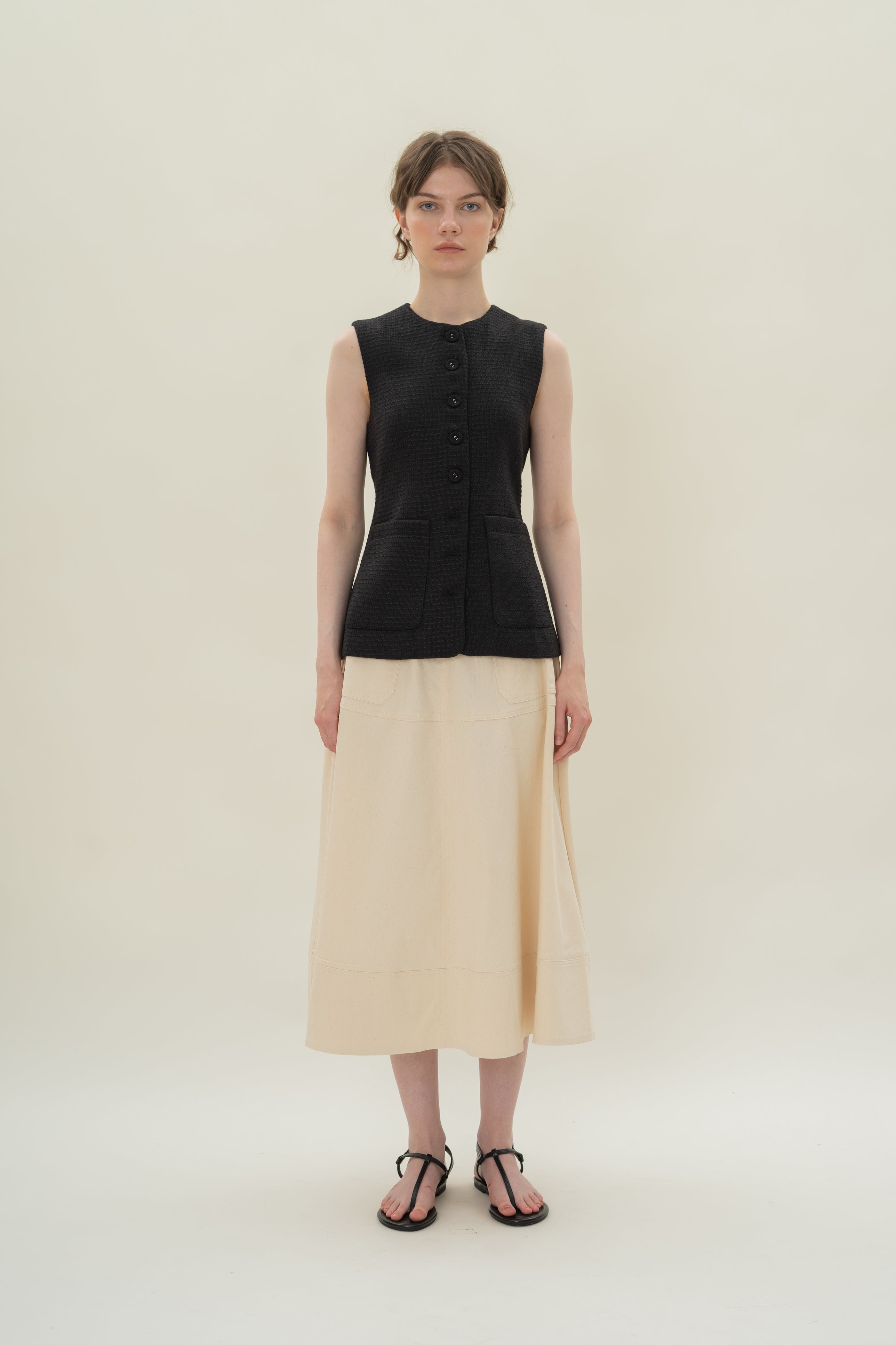 Textured Long Round Neck Waistcoat in Tweed Black with Detachable Bow