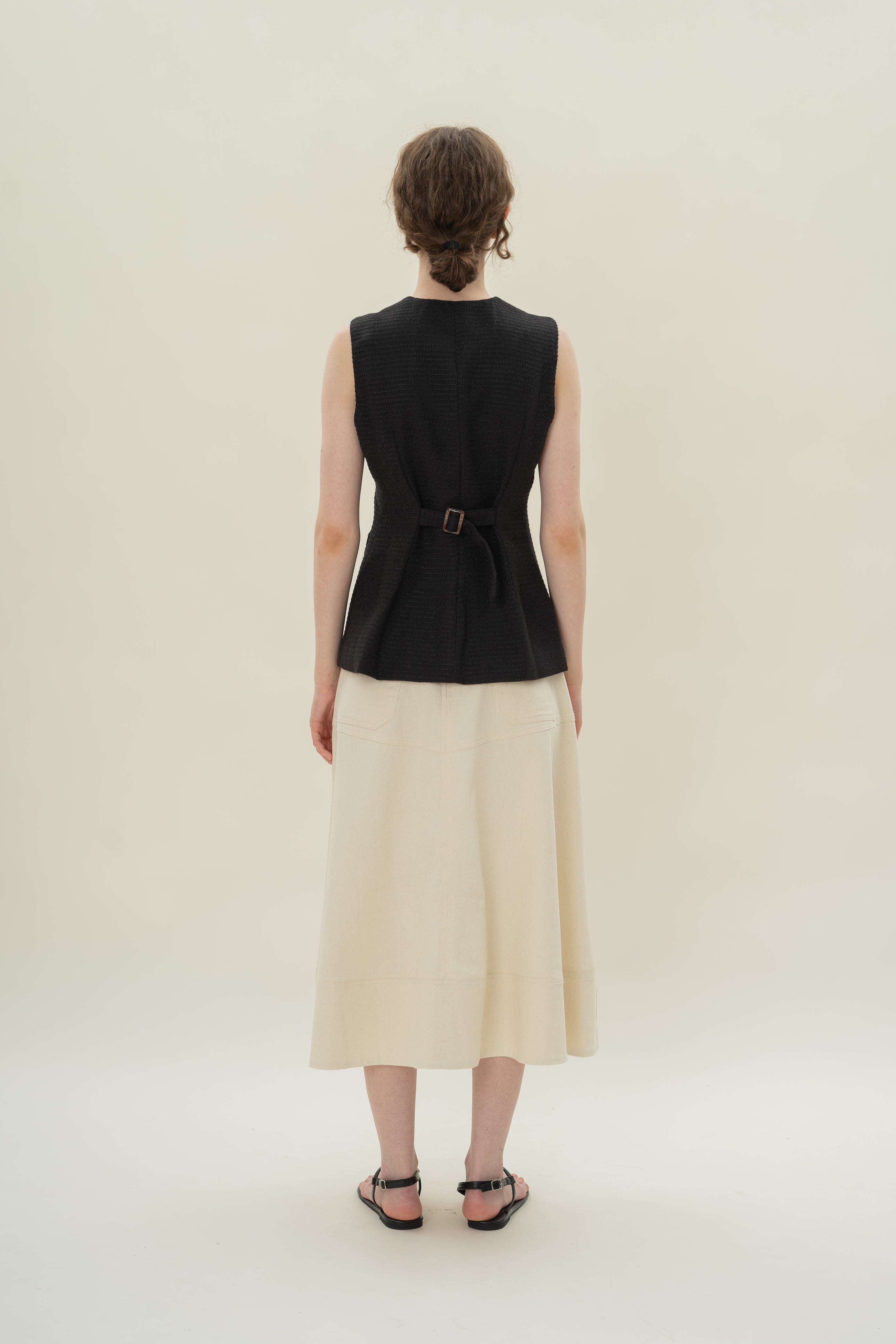 Textured Long Round Neck Waistcoat in Tweed Black with Detachable Bow