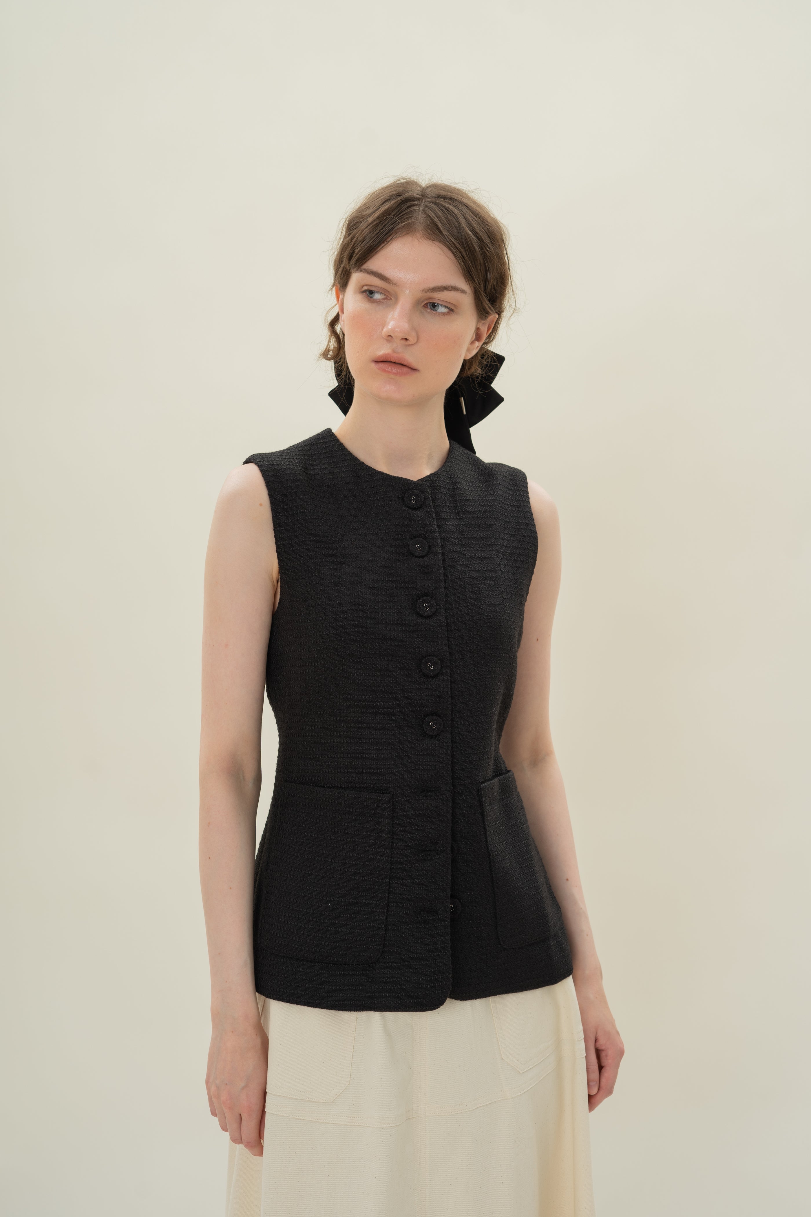 Textured Long Round Neck Waistcoat in Tweed Black with Detachable Bow