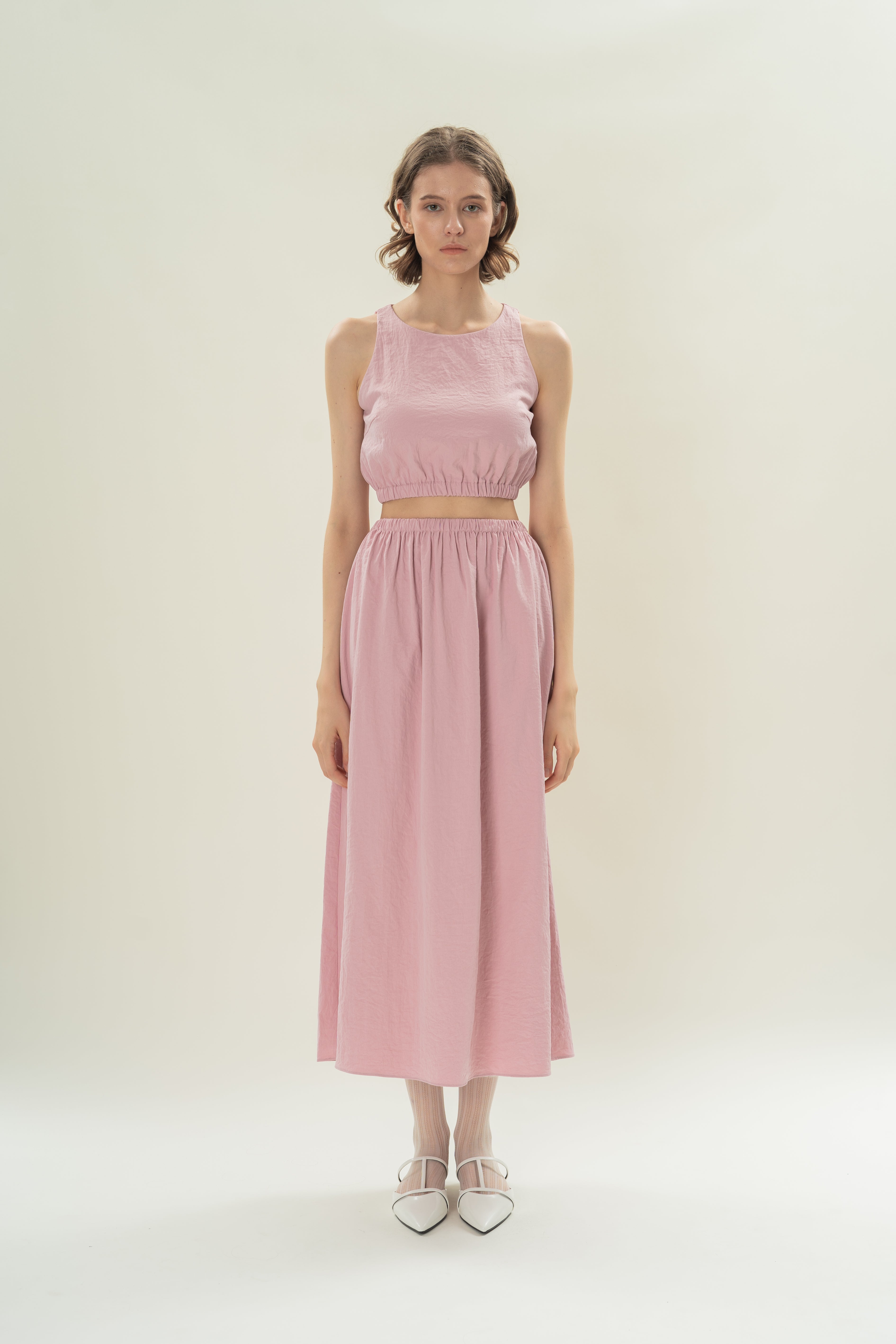 Sleeveless Cropped Gathered Waist Top in Hibiscus