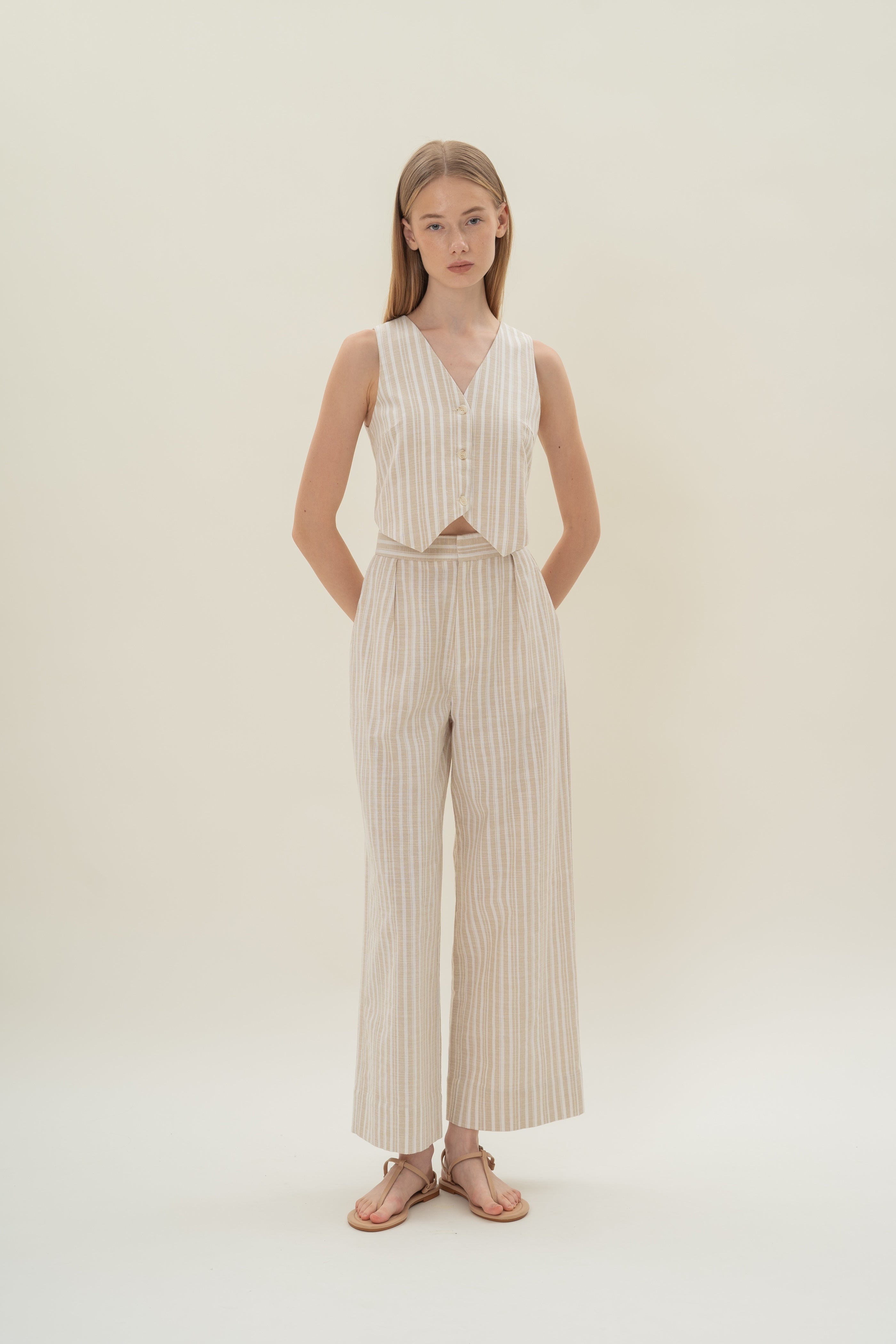 Pleated Linen Trousers in Oasis Stripes