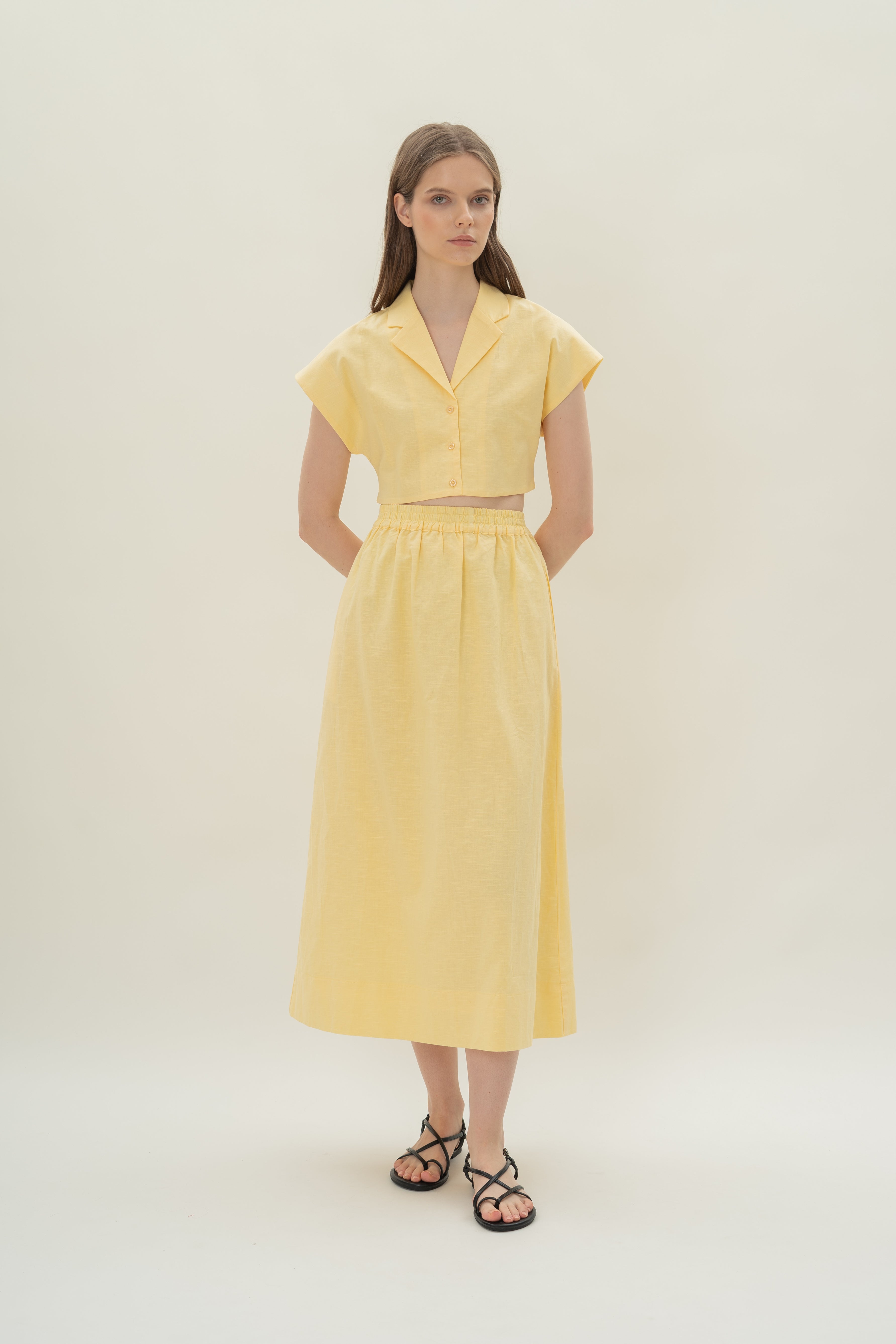 Linen Cropped Lapel Shirt in Lemon