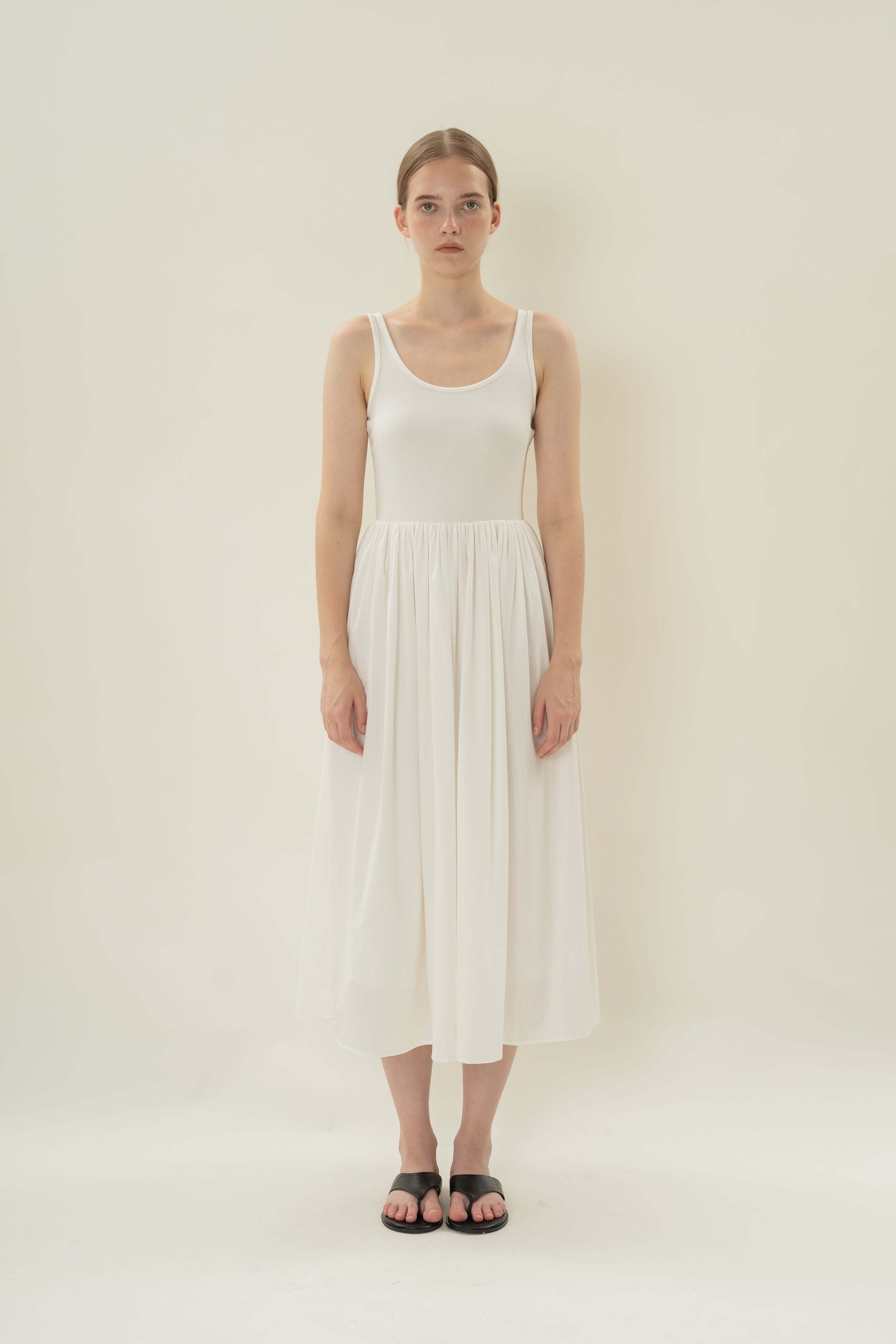 Scoop Neck Contrast Panel Midi Dress in White