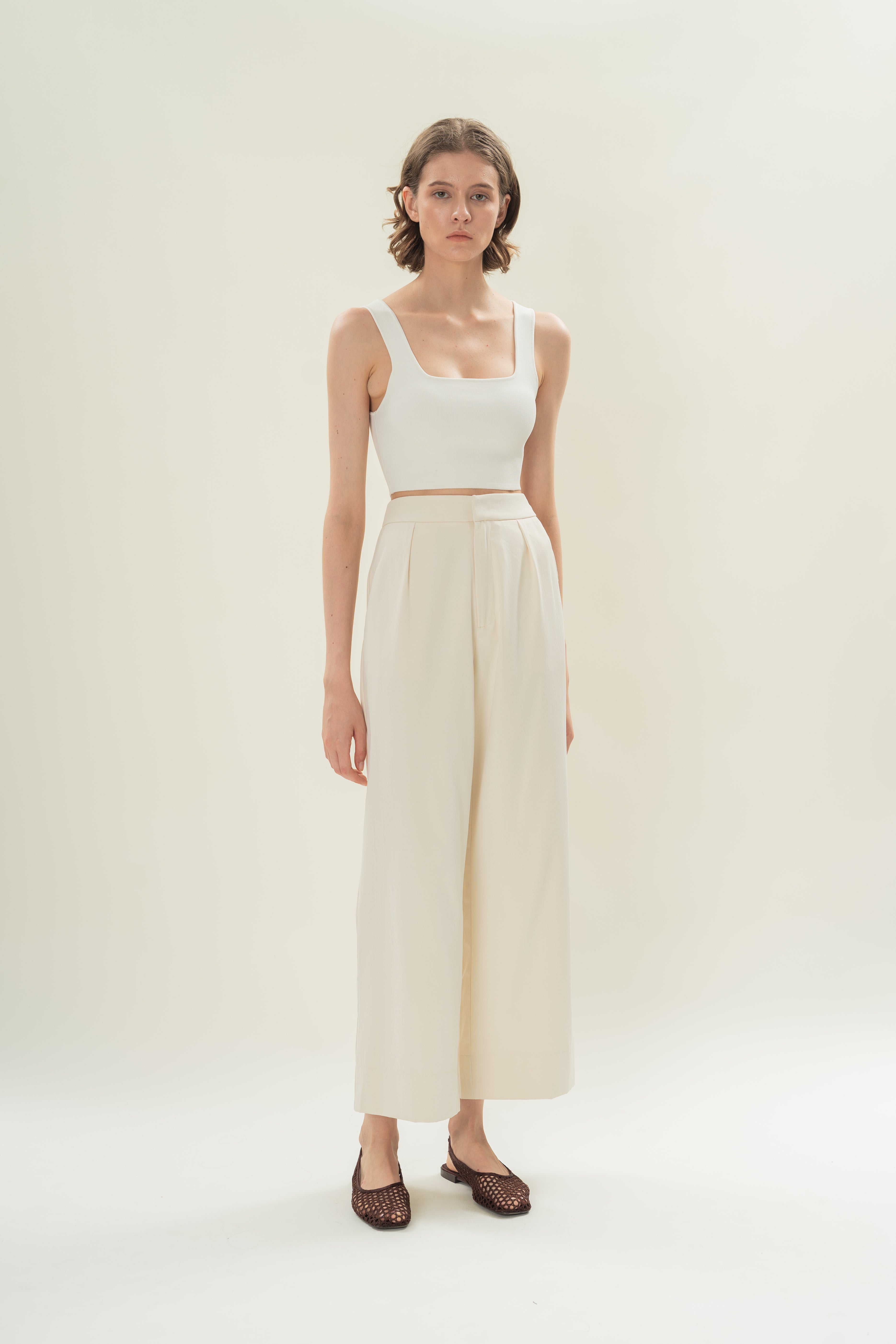 Pleated Straight Trousers in Natural