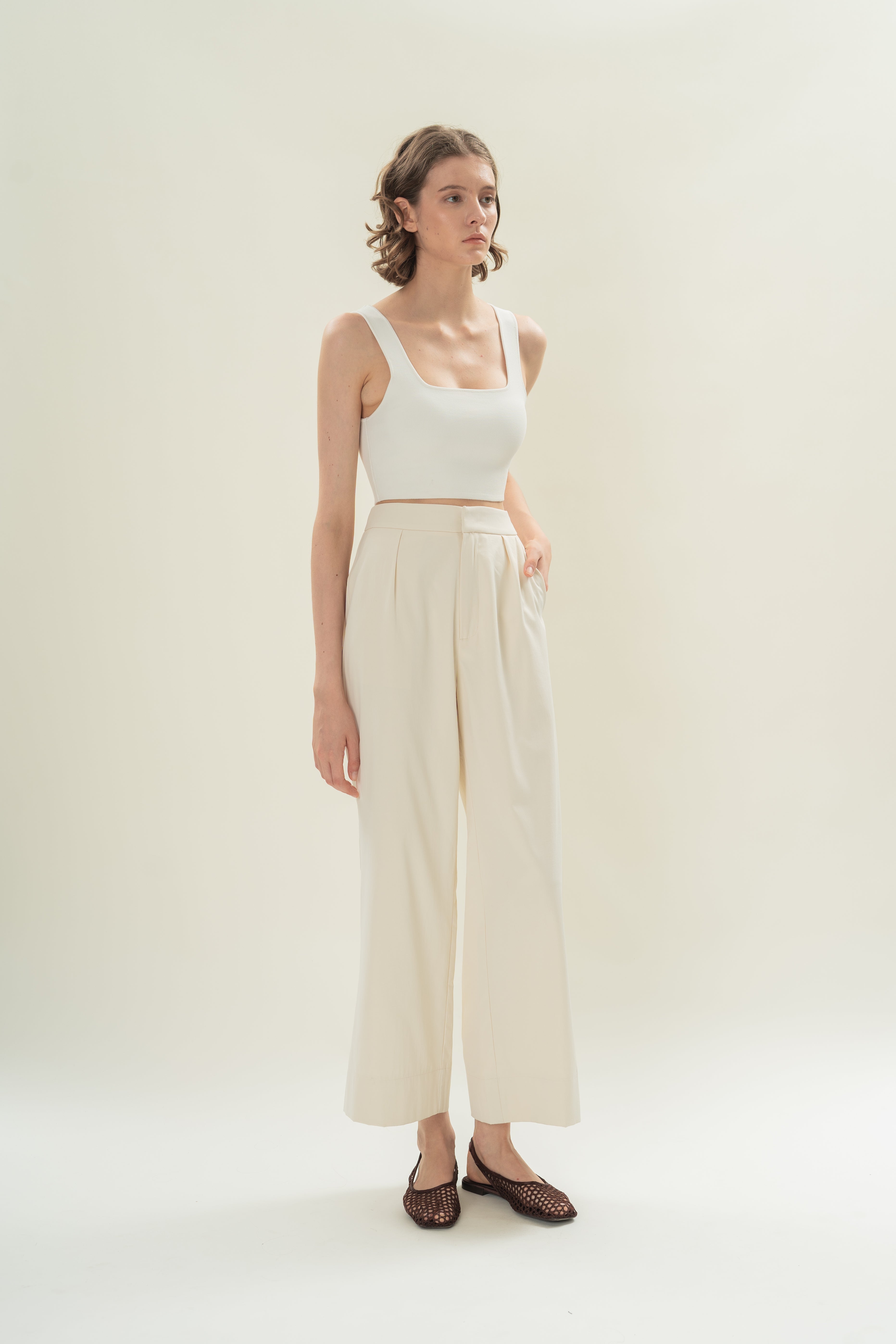 Pleated Straight Trousers in Natural