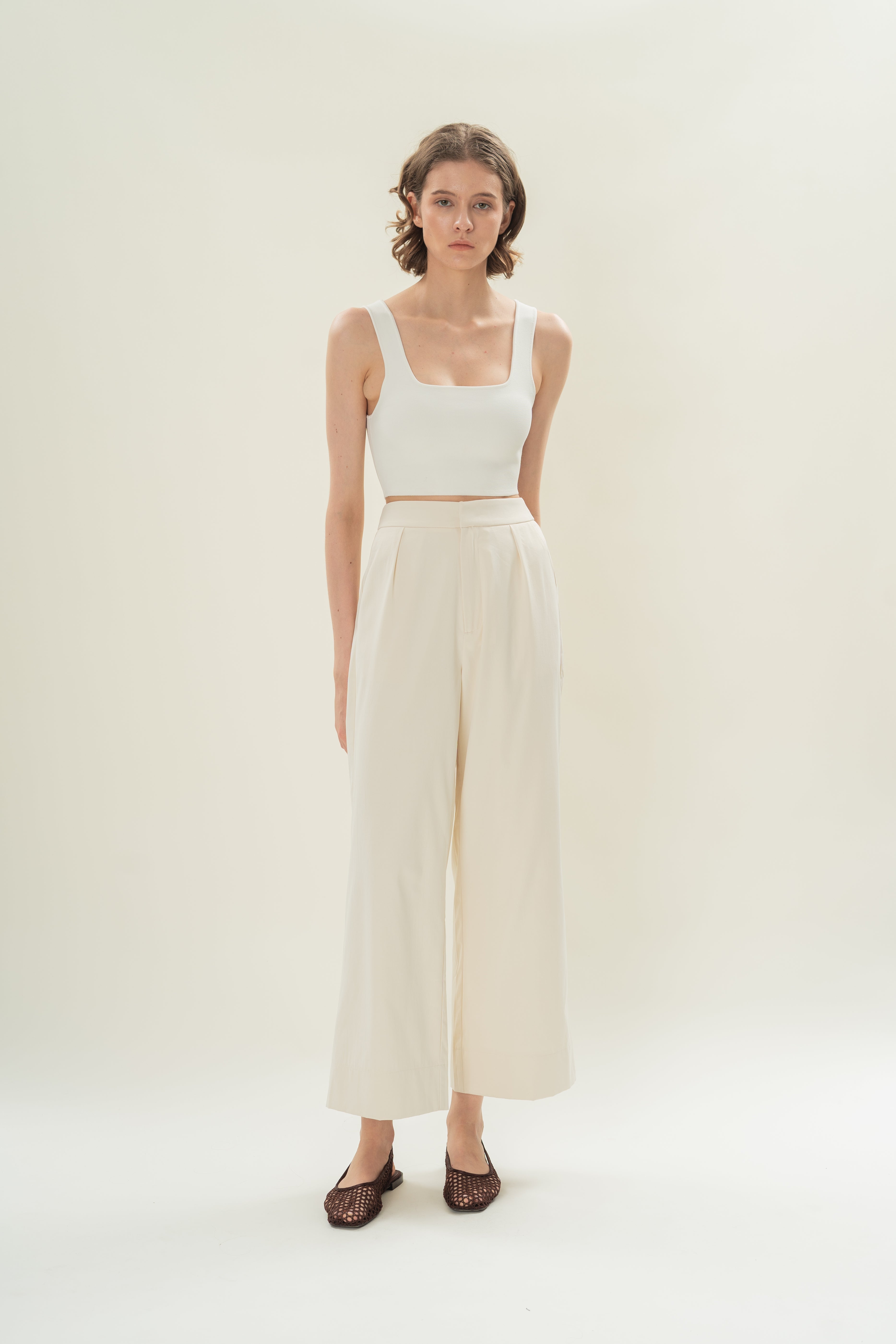 Pleated Straight Trousers in Natural