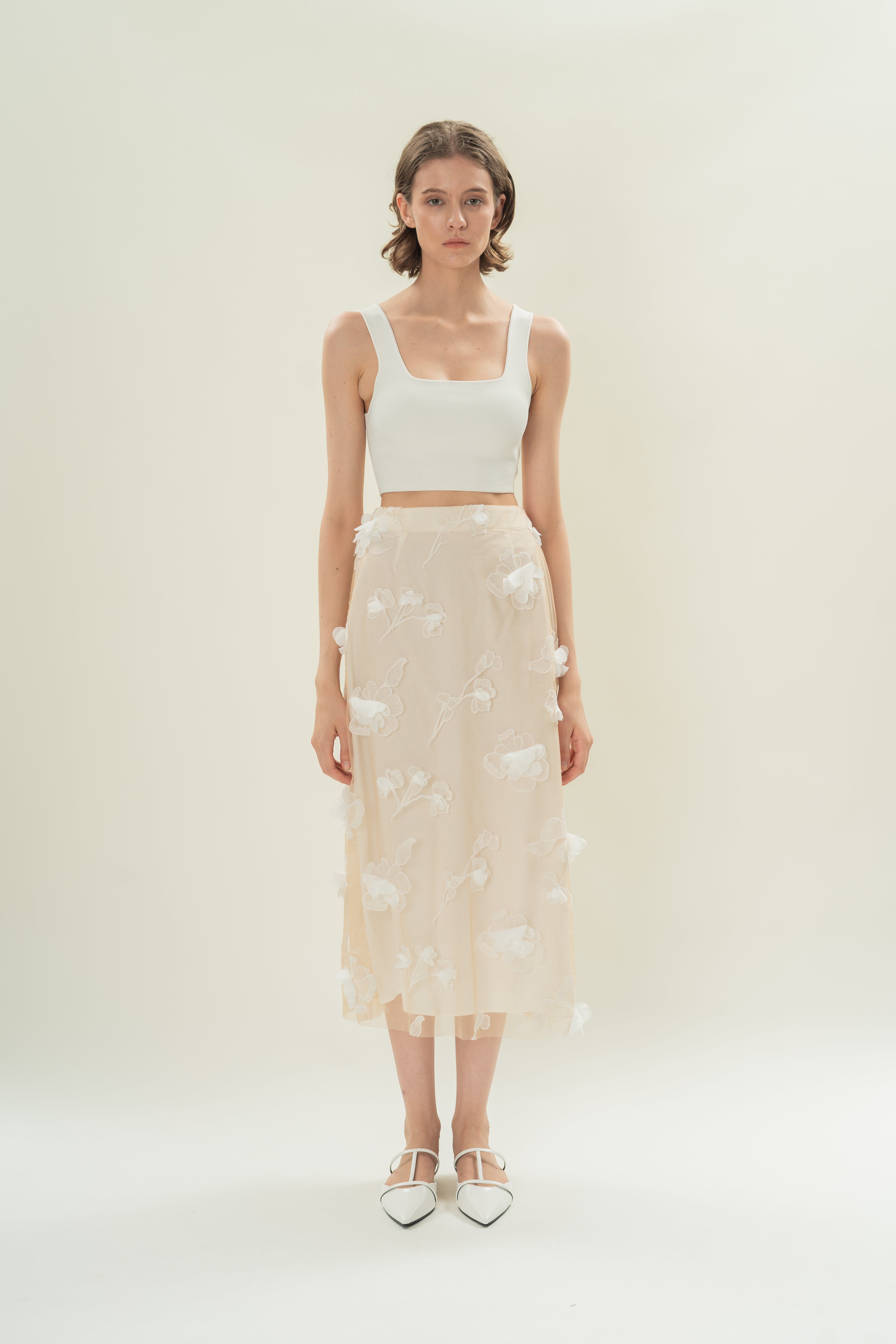 Floral Appliquéd Straight Skirt in Off-White