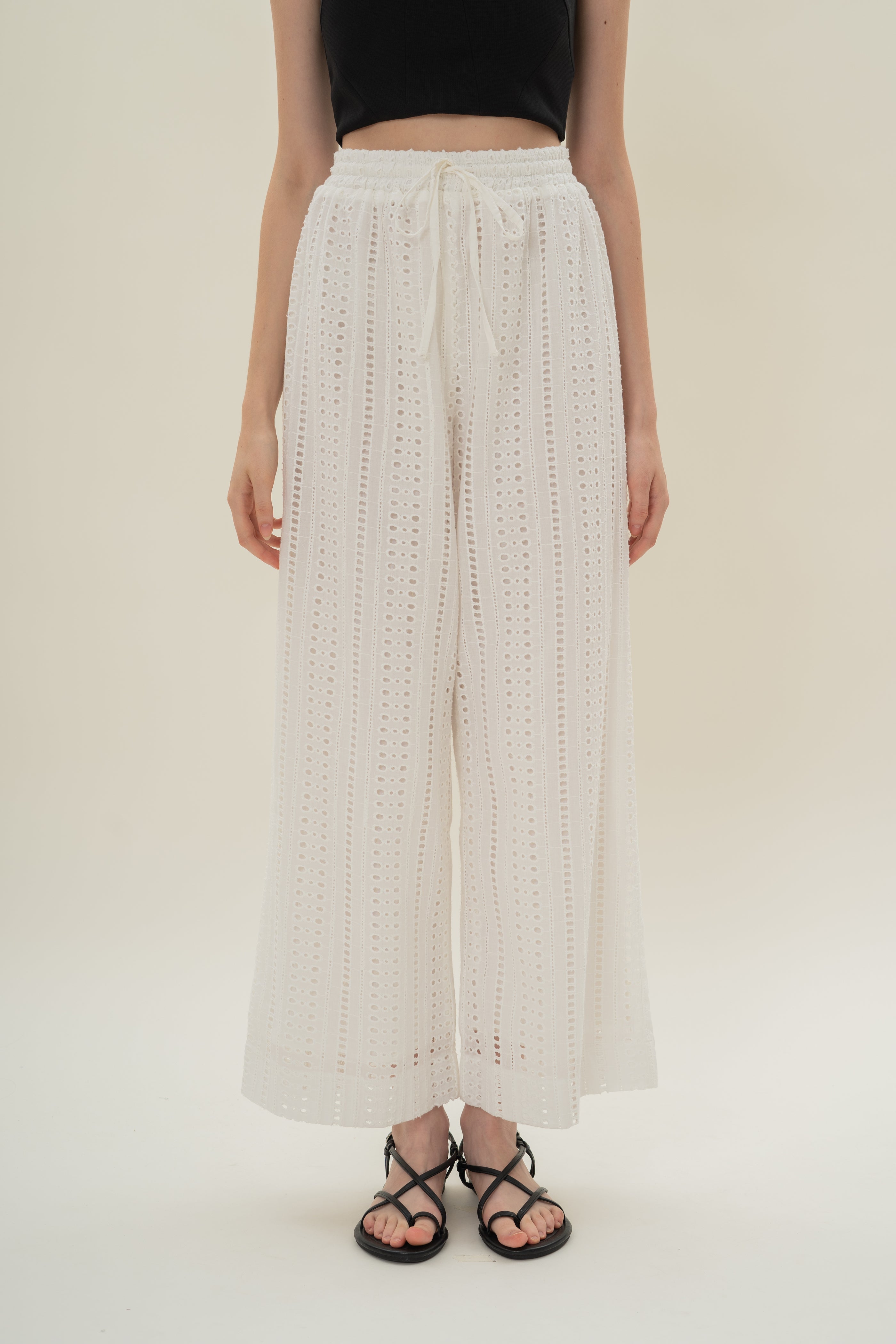 Peru Broderie Anglaise Relaxed Pants in White