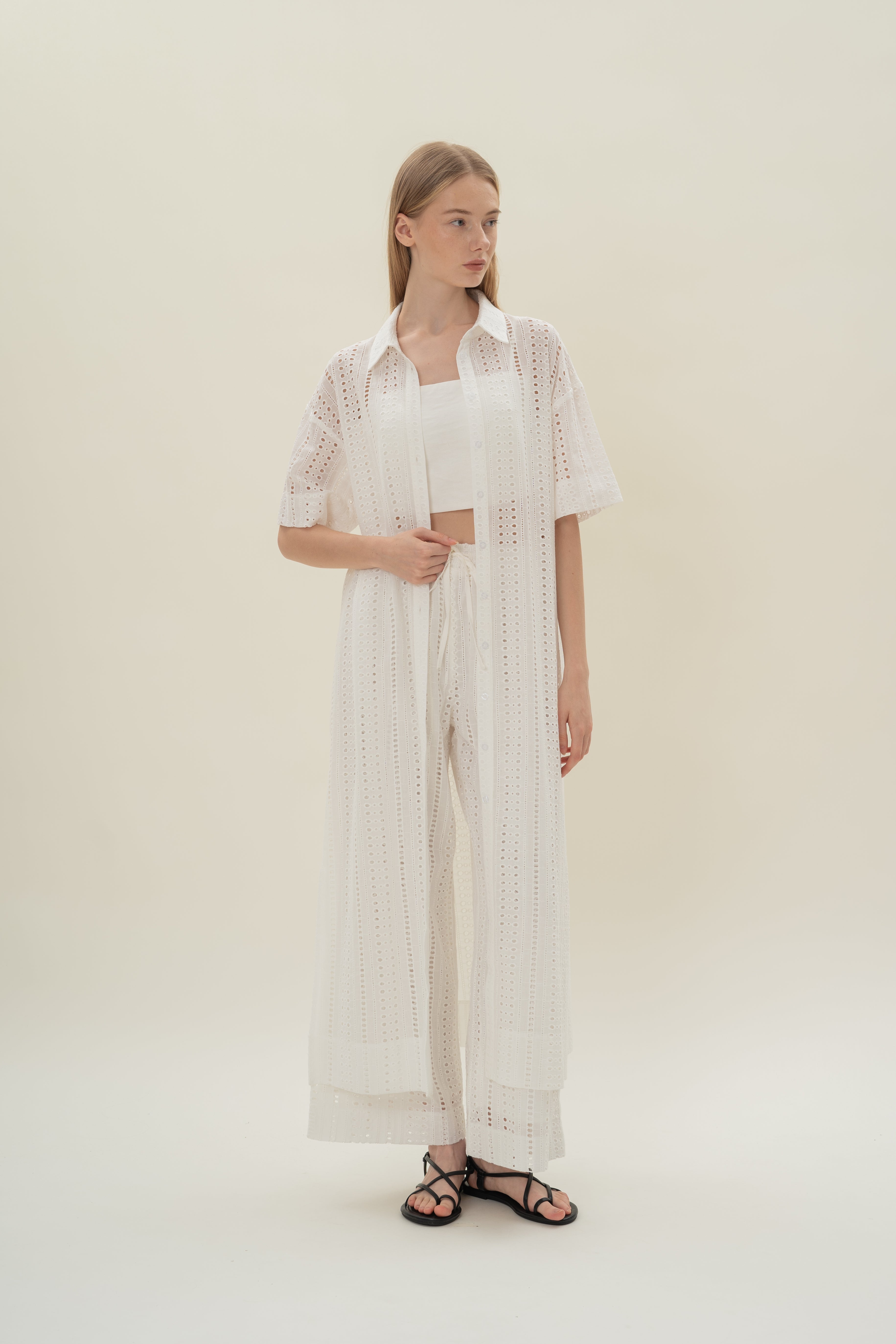 Peru Broderie Anglaise Long Overshirt in White