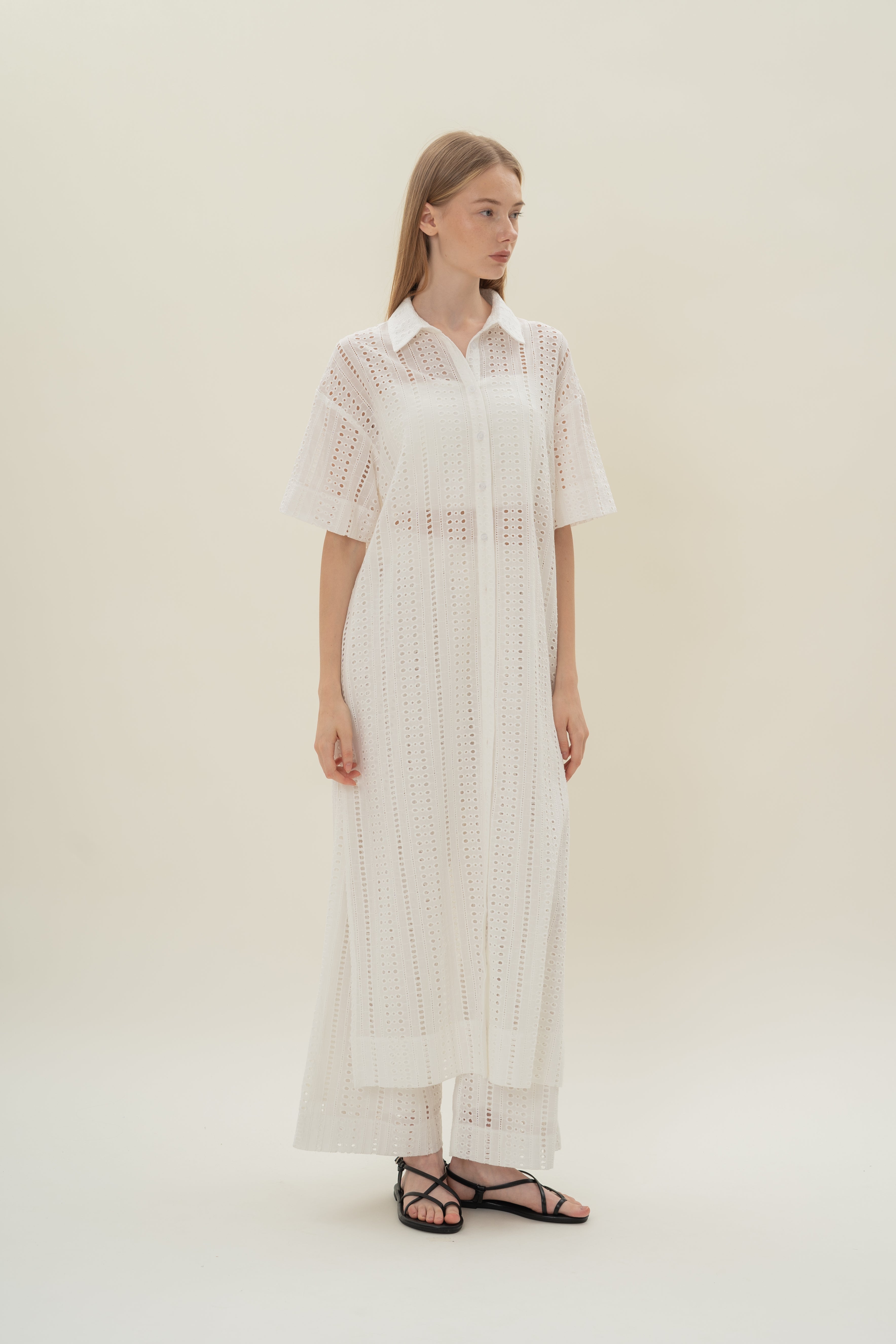 Peru Broderie Anglaise Long Overshirt in White