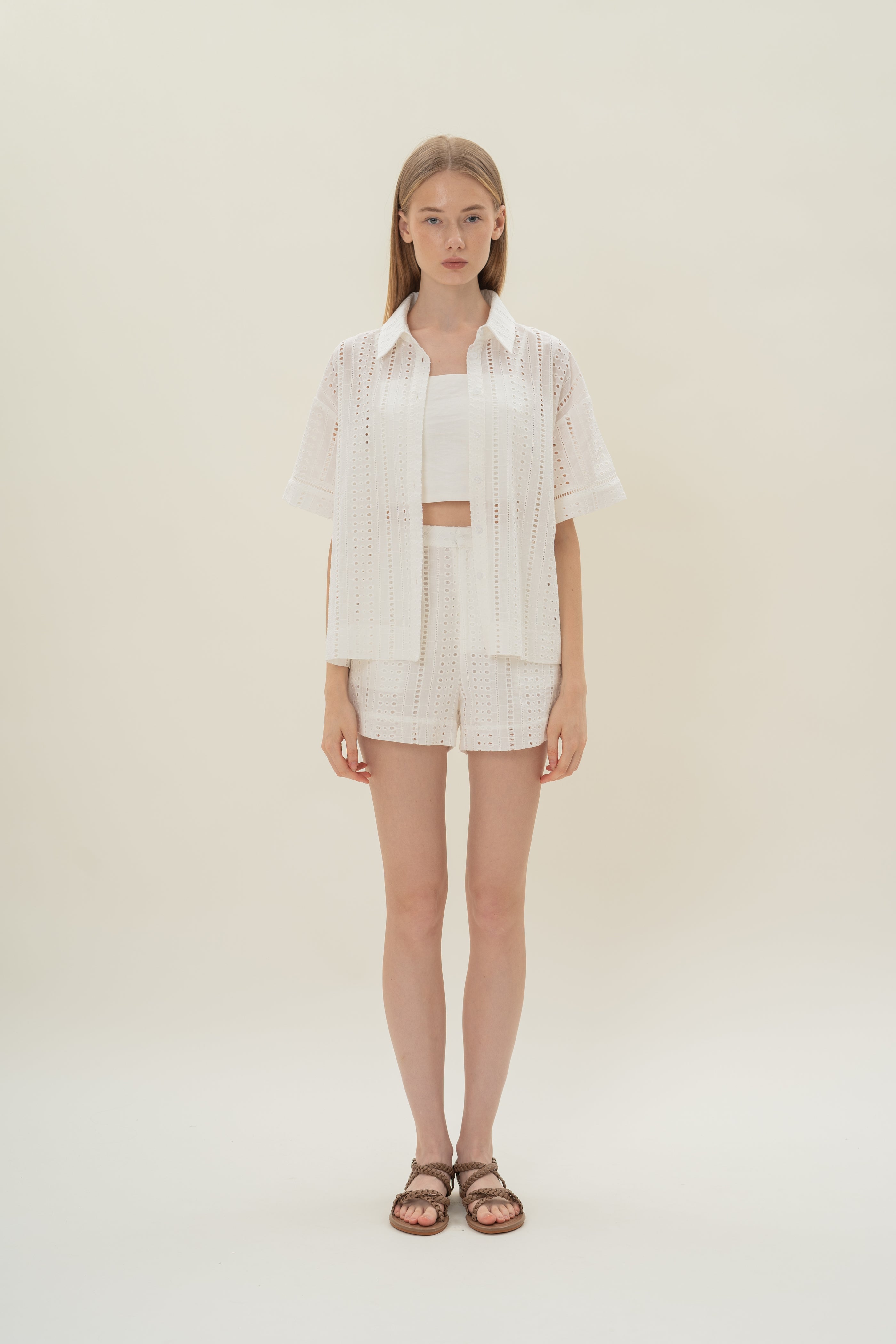 Peru Broderie Anglaise Relaxed Overshirt in White