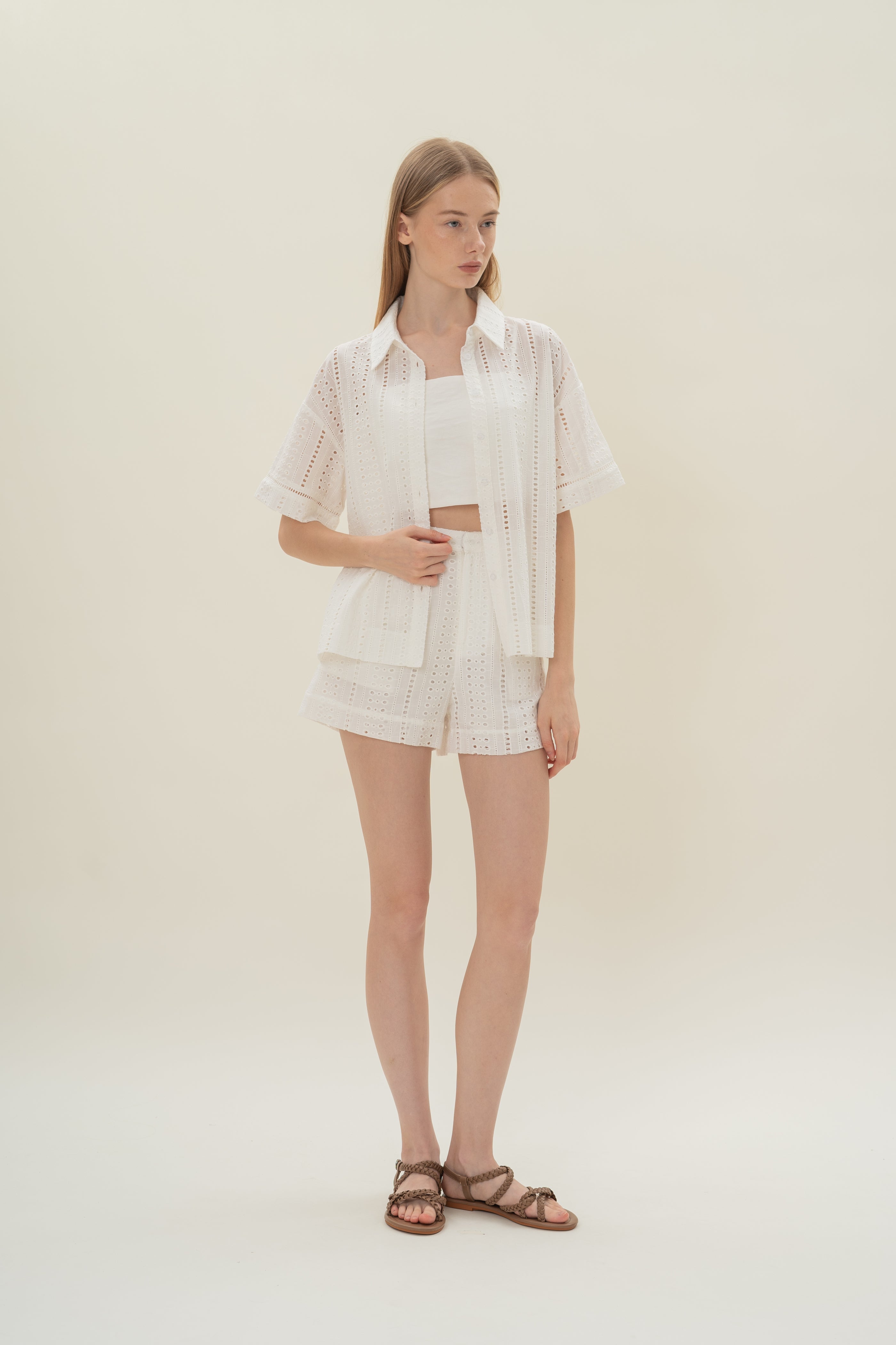 Peru Broderie Anglaise Relaxed Overshirt in White