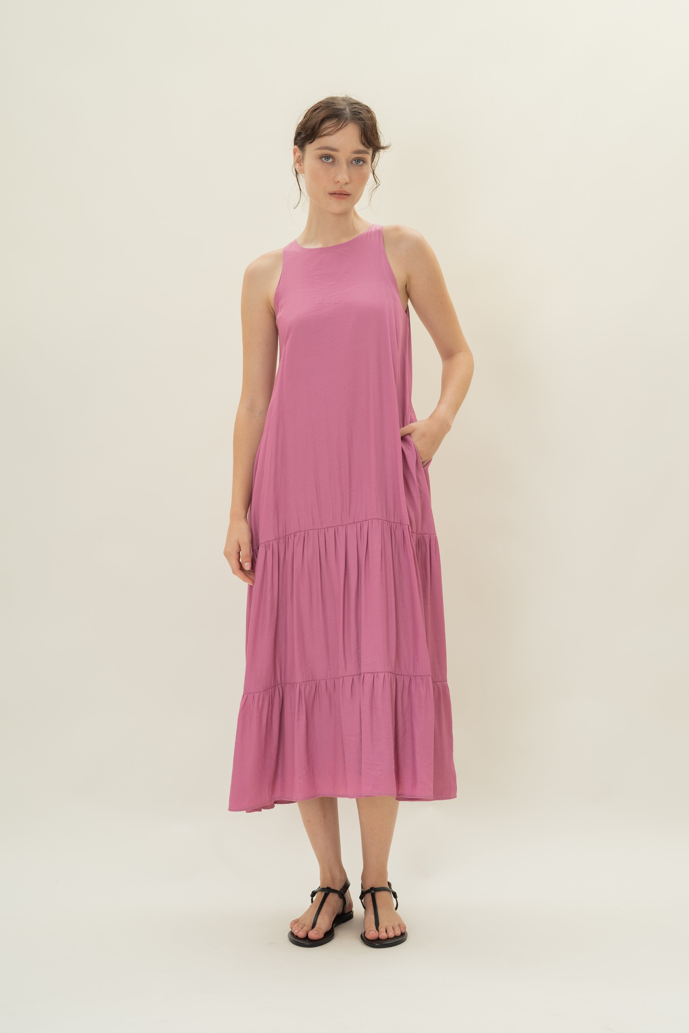 Cotton Blend Tiered Maxi Dress in Hibiscus
