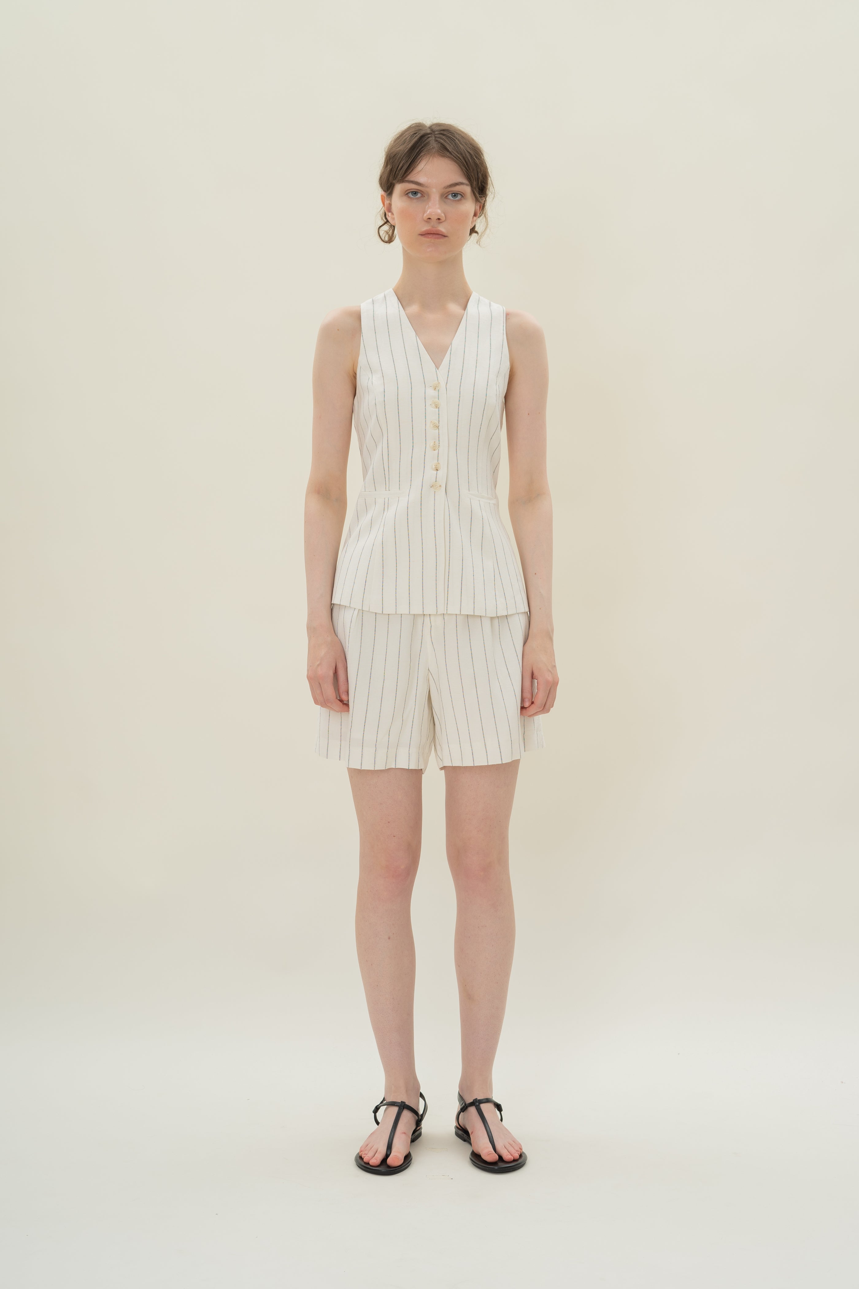 Pleated Linen Long Shorts in White Stripes