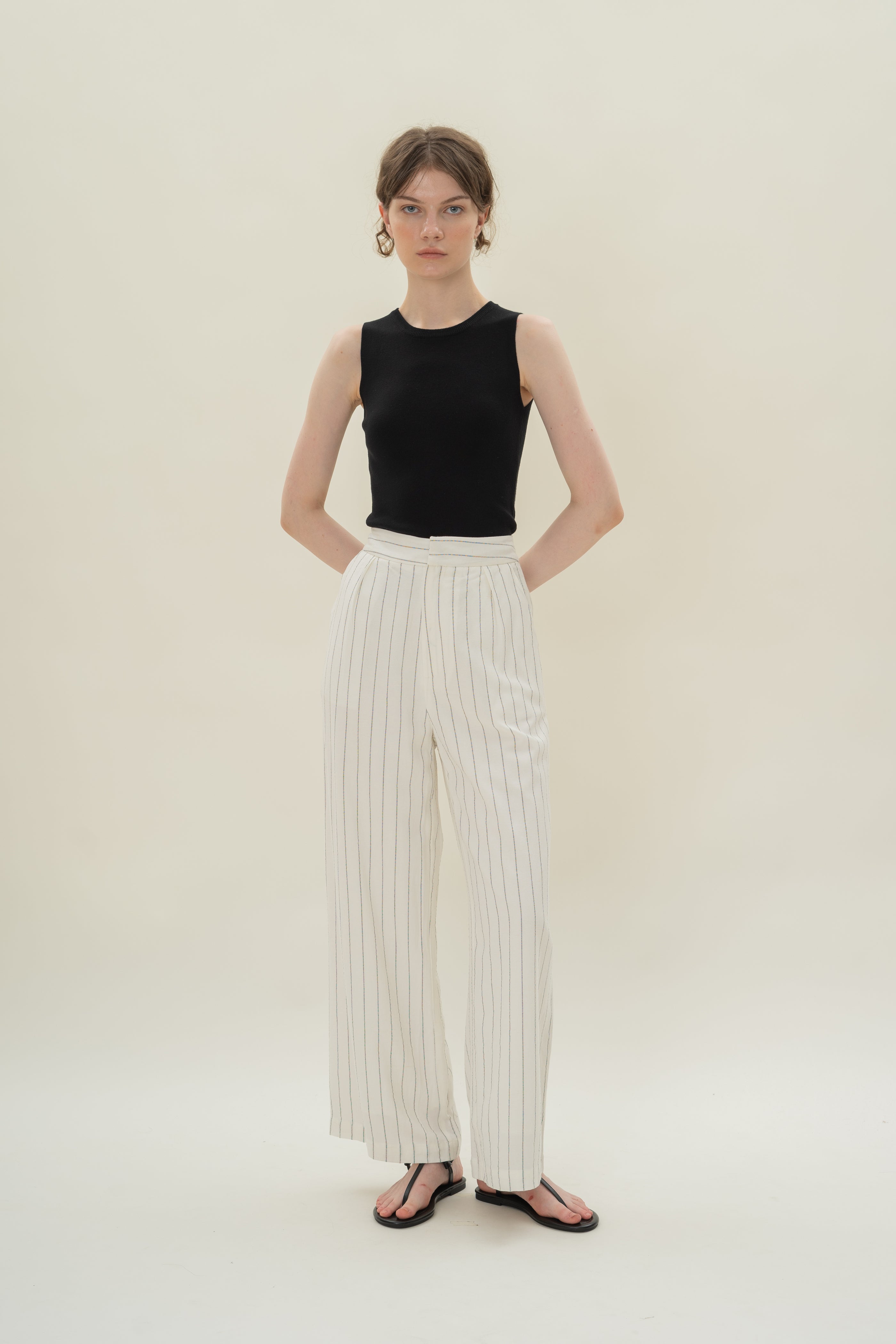 Pleated Linen Blend Trousers in White Stripes