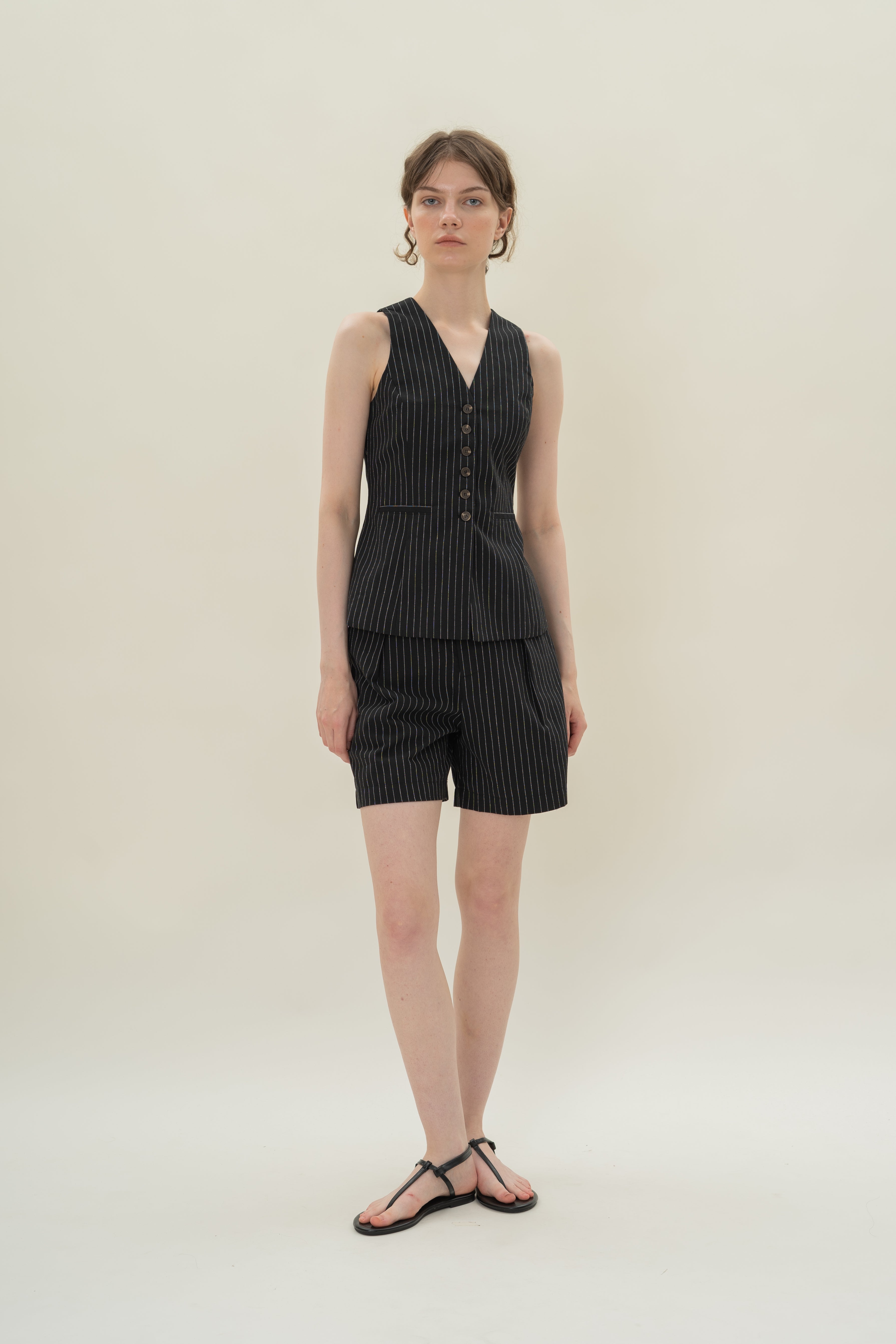 Pleated Linen Long Shorts in Black Stripes