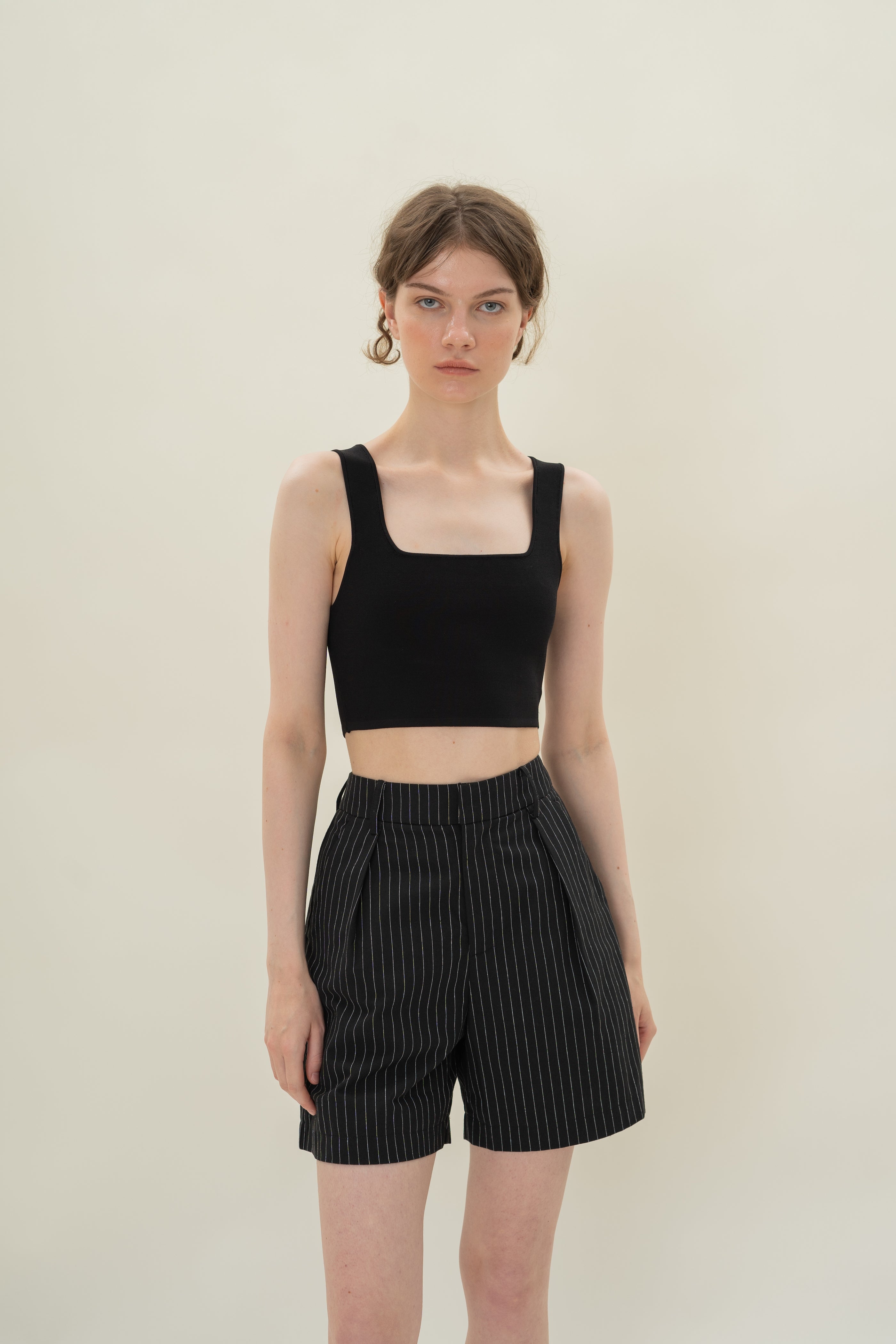 Pleated Linen Long Shorts in Black Stripes