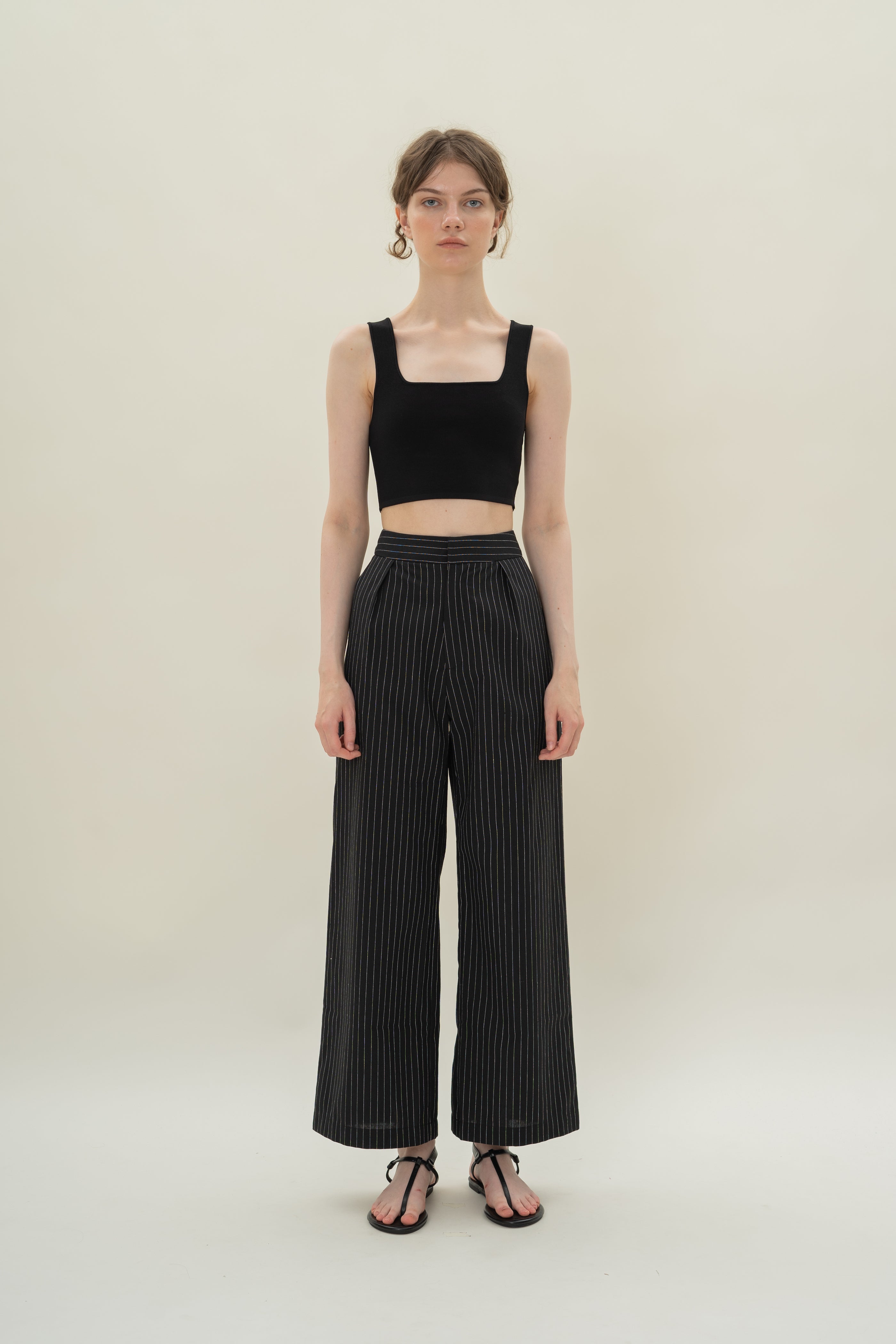 Pleated Linen Blend Trousers in Black Stripes